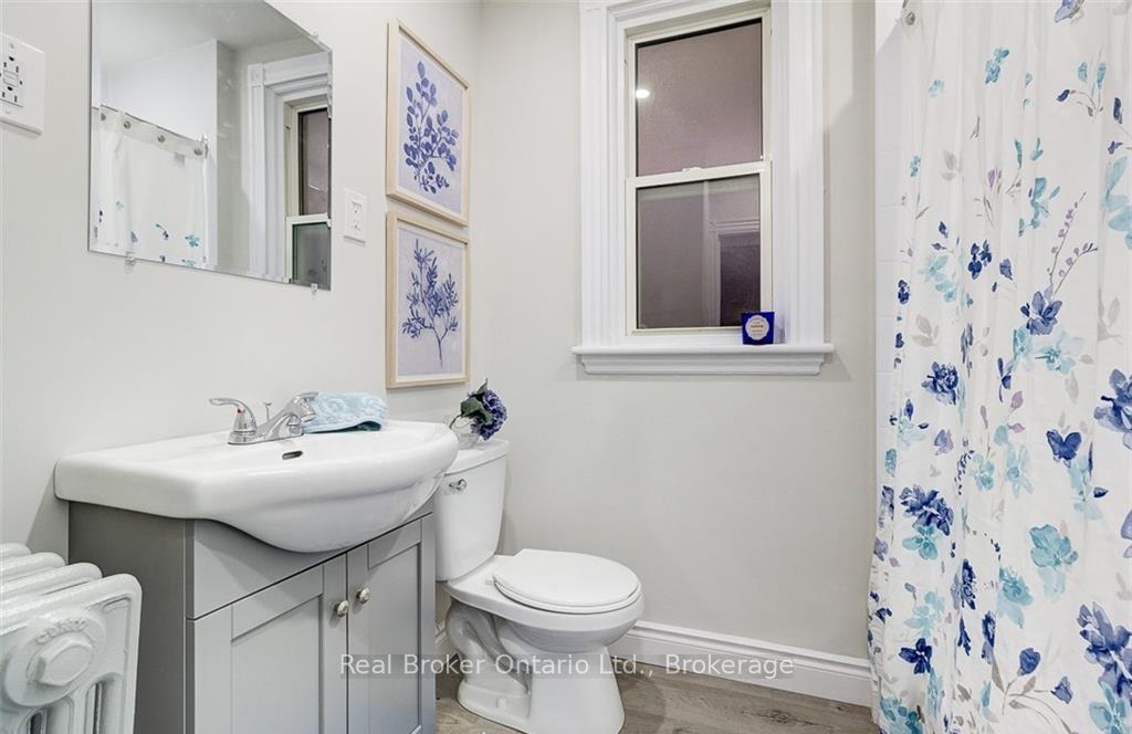 Photo 25 of 647 Wilson Street, Hamilton, Gibson — HOMEH