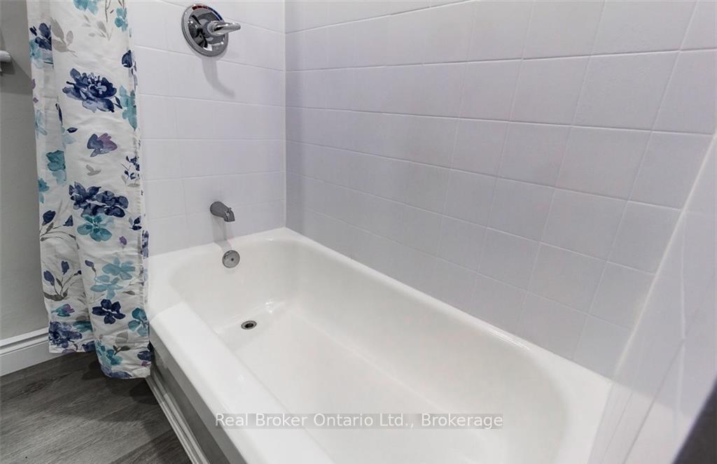Photo 26 of 647 Wilson Street, Hamilton, Gibson — HOMEH