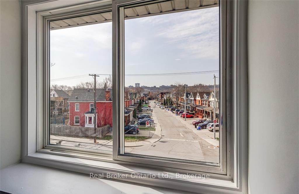 Photo 39 of 647 Wilson Street, Hamilton, Gibson — HOMEH