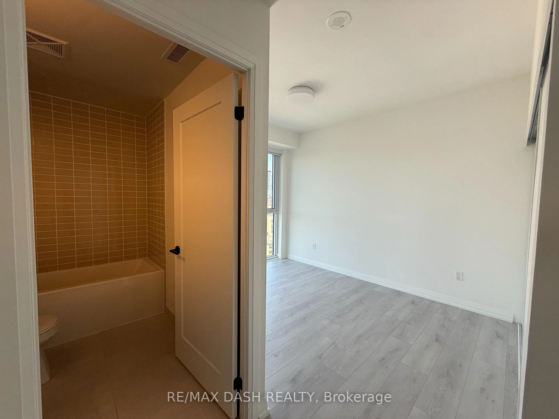Photo 34 of Unit 2505, 280 Dundas Street W, Toronto, University — HOMEH