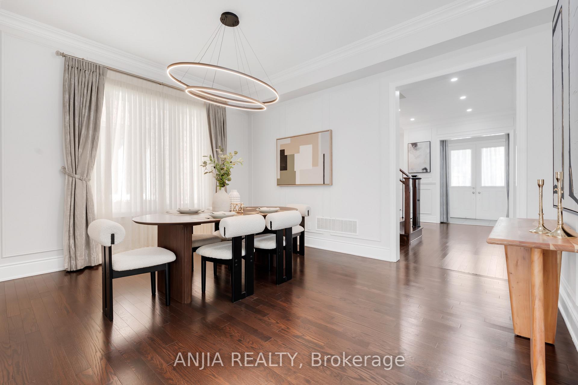 Photo 7 of 9 Mario Avenue, Markham, Cachet — HOMEH