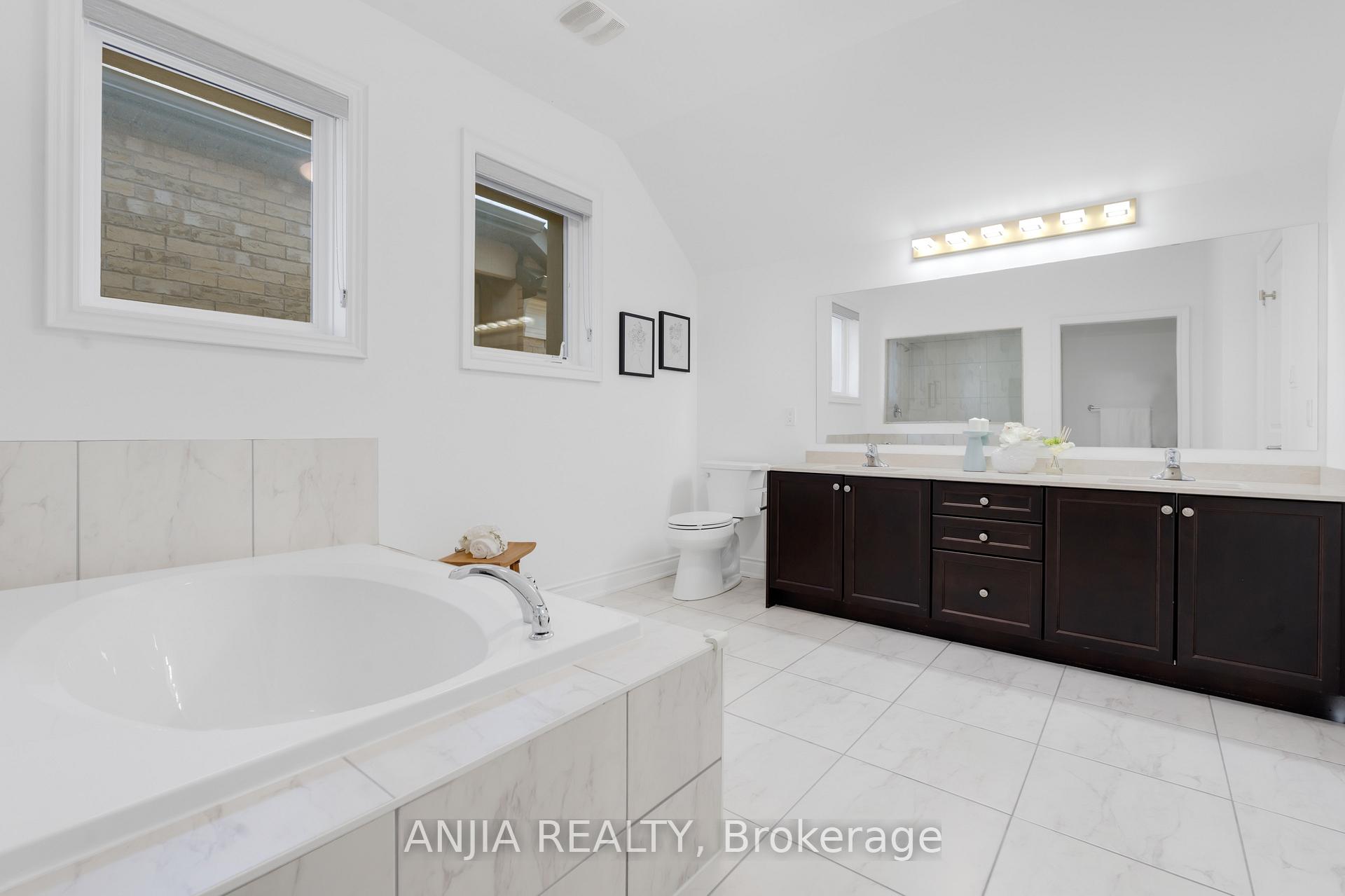 Photo 33 of 9 Mario Avenue, Markham, Cachet — HOMEH