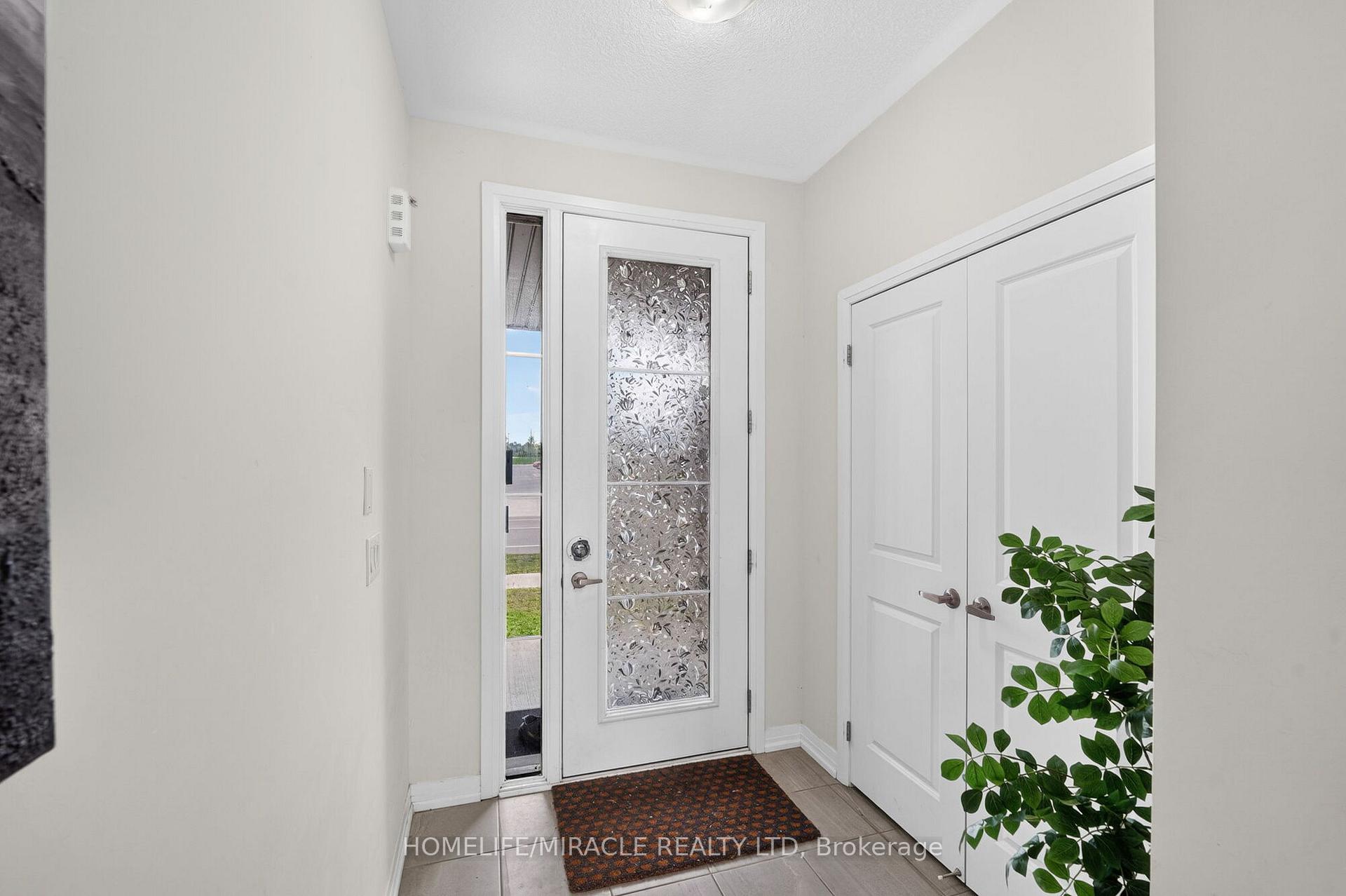 Photo 6 of 356 Bismark Drive, Cambridge, Blair Road — HOMEH