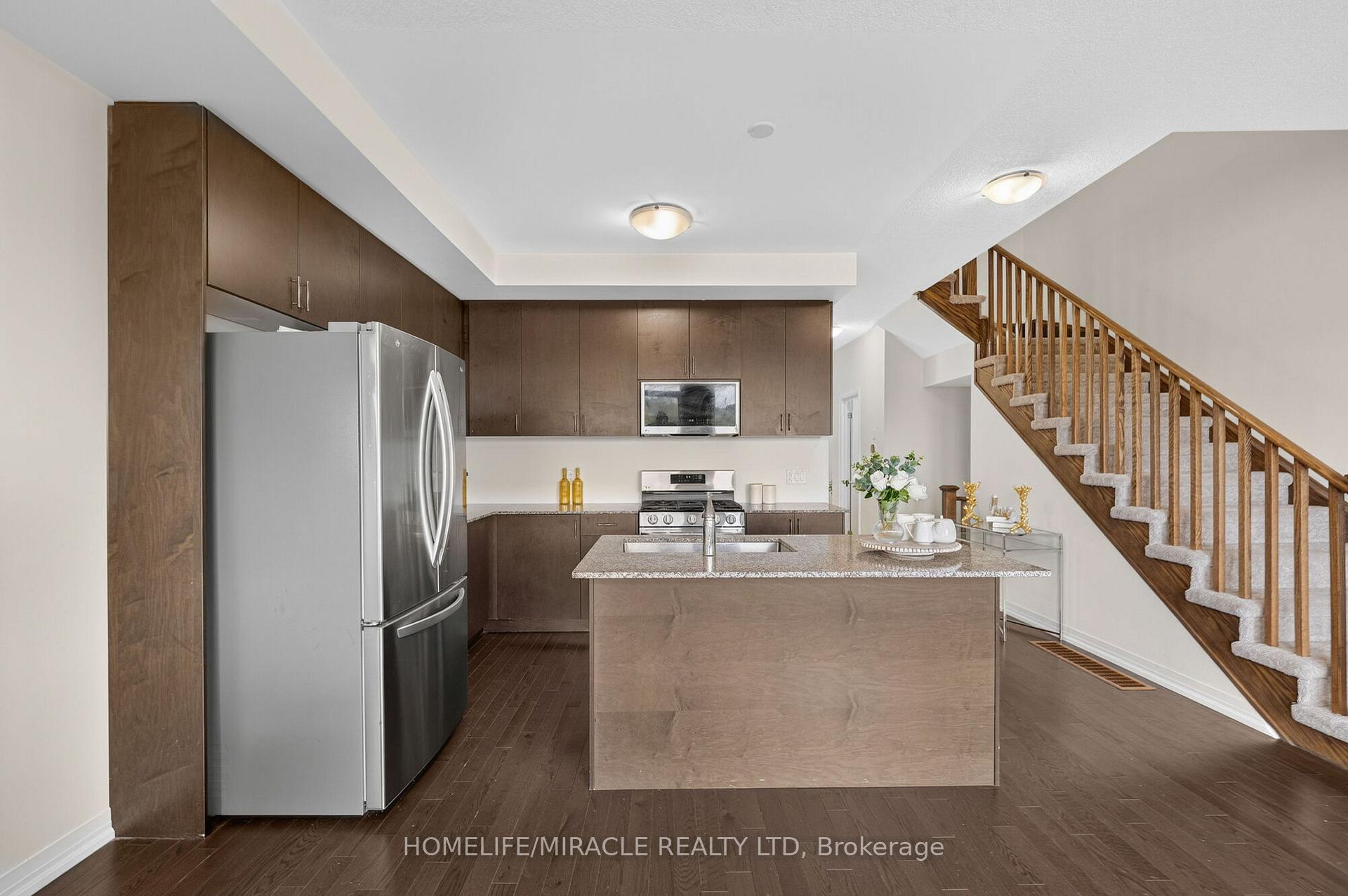 Photo 13 of 356 Bismark Drive, Cambridge, Blair Road — HOMEH