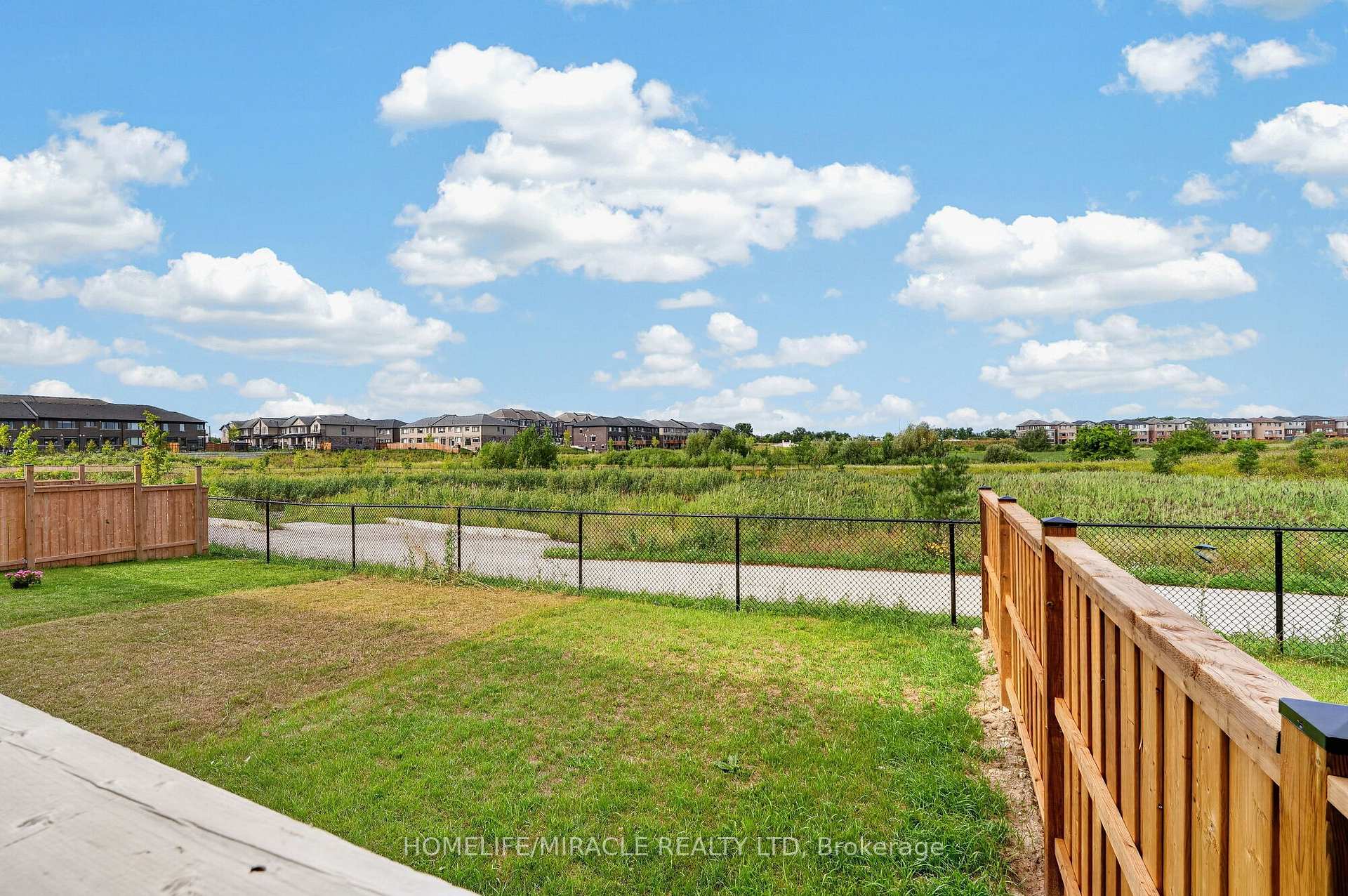 Photo 42 of 356 Bismark Drive, Cambridge, Blair Road — HOMEH