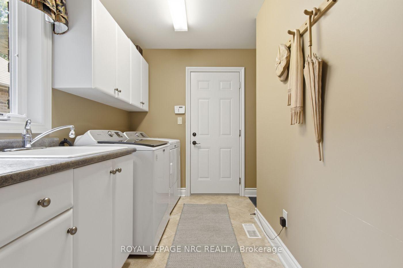 Photo 22 of 79 Cherry Ridge Boulevard, Pelham, Fenwick — HOMEH