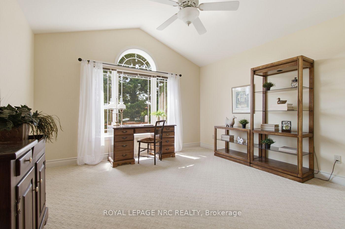Photo 32 of 79 Cherry Ridge Boulevard, Pelham, Fenwick — HOMEH
