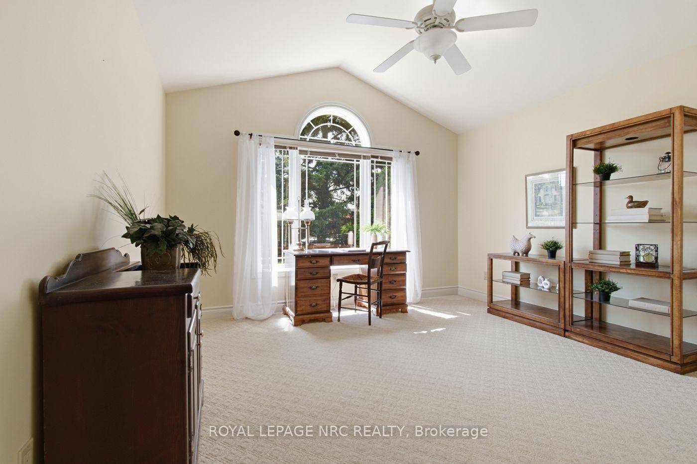 Photo 33 of 79 Cherry Ridge Boulevard, Pelham, Fenwick — HOMEH