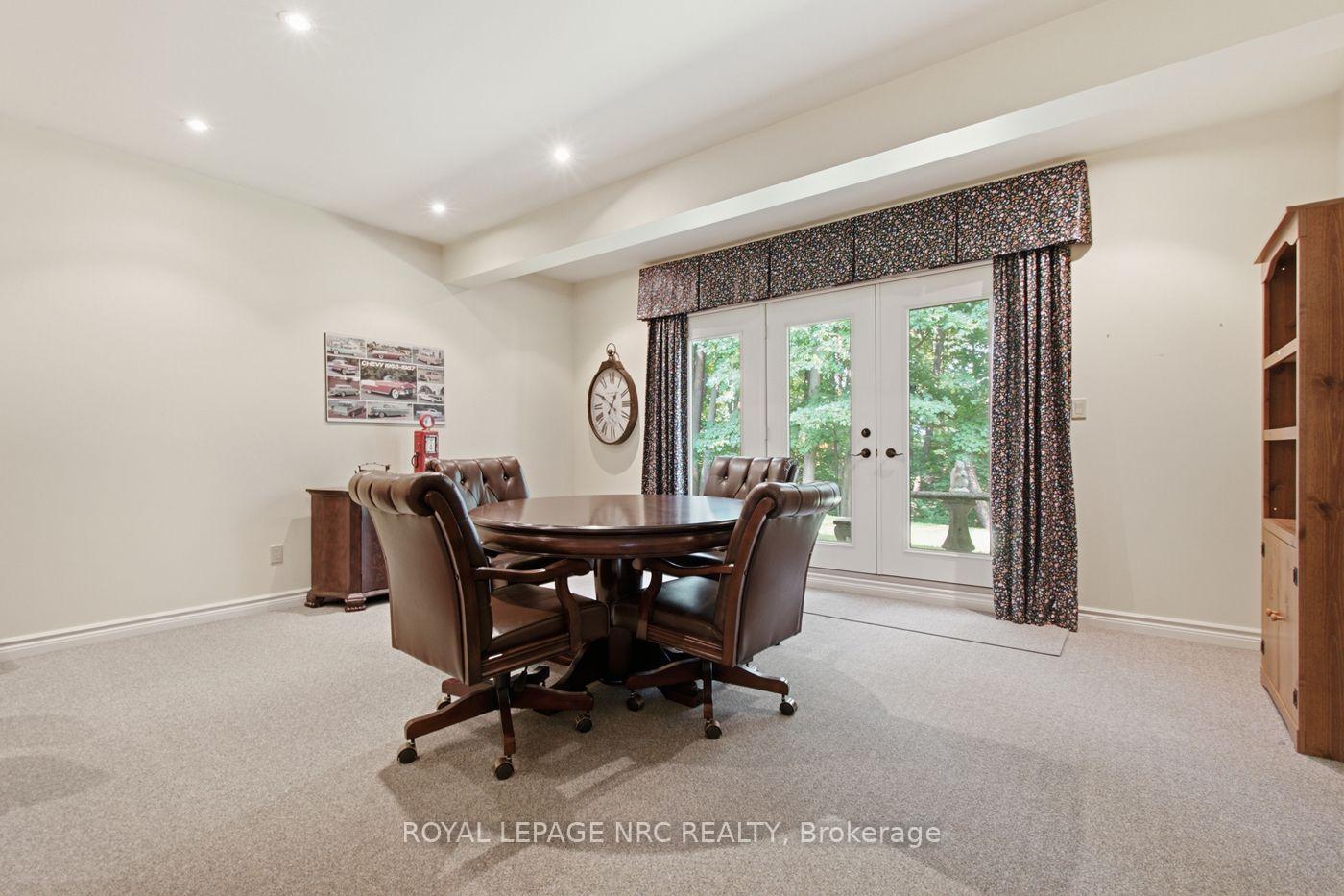 Photo 38 of 79 Cherry Ridge Boulevard, Pelham, Fenwick — HOMEH