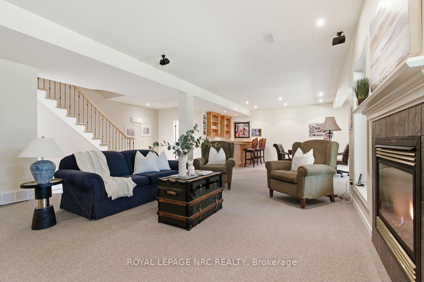 Photo 39 of 79 Cherry Ridge Boulevard, Pelham, Fenwick — HOMEH