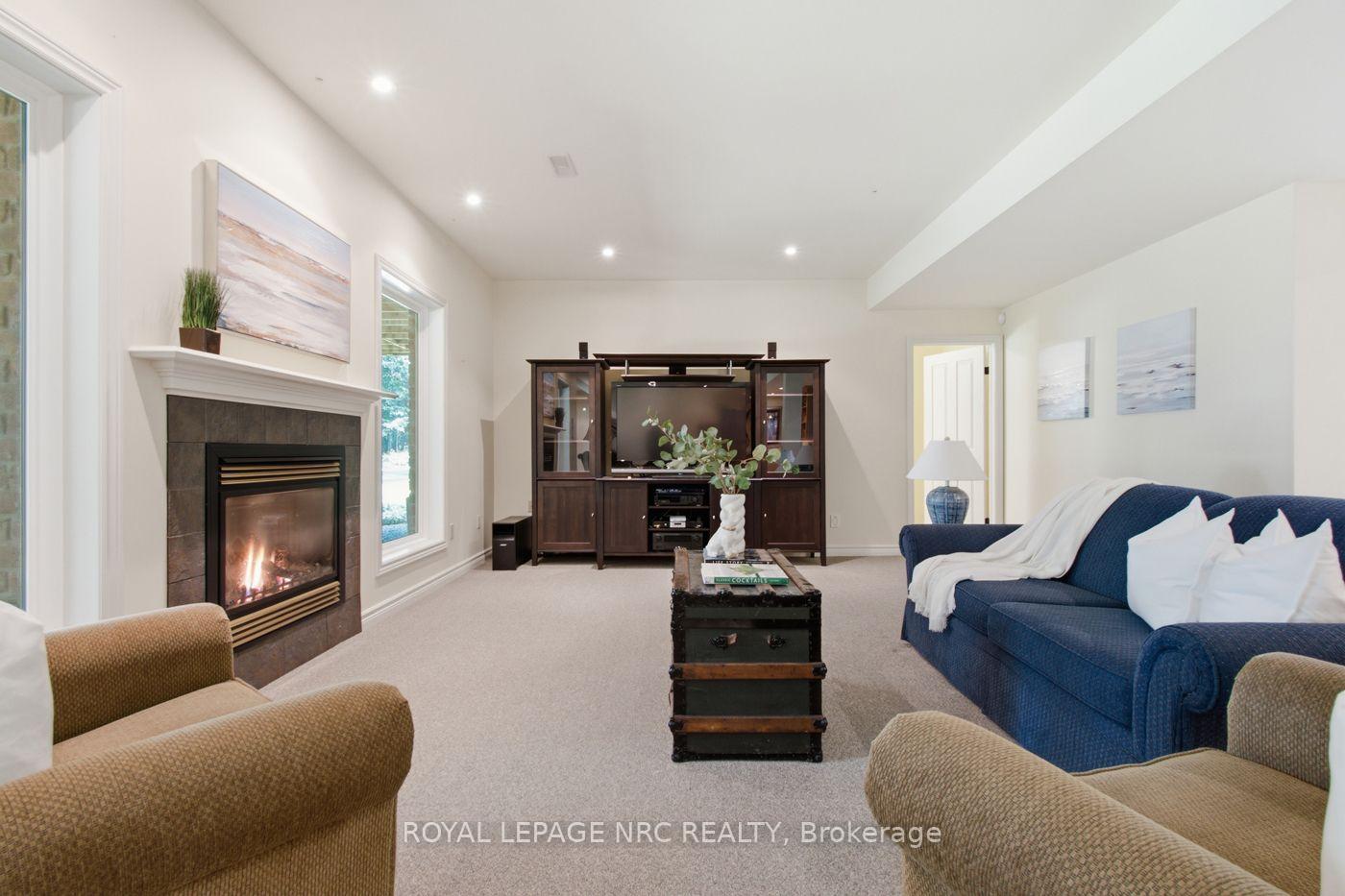 Photo 40 of 79 Cherry Ridge Boulevard, Pelham, Fenwick — HOMEH