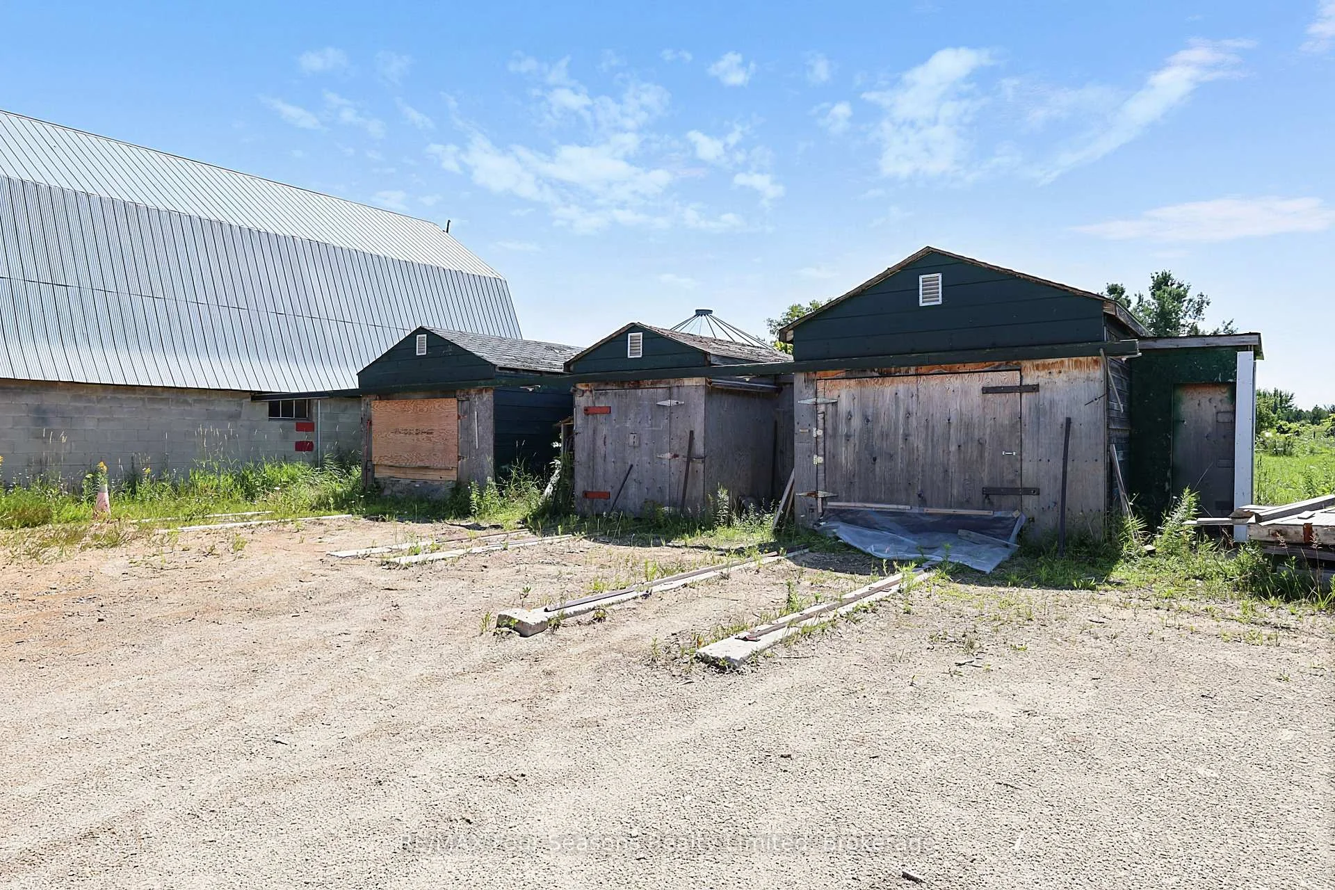 Photo 26 of 2140 5th Concession N, Clearview, Rural Clearview — HOMEH