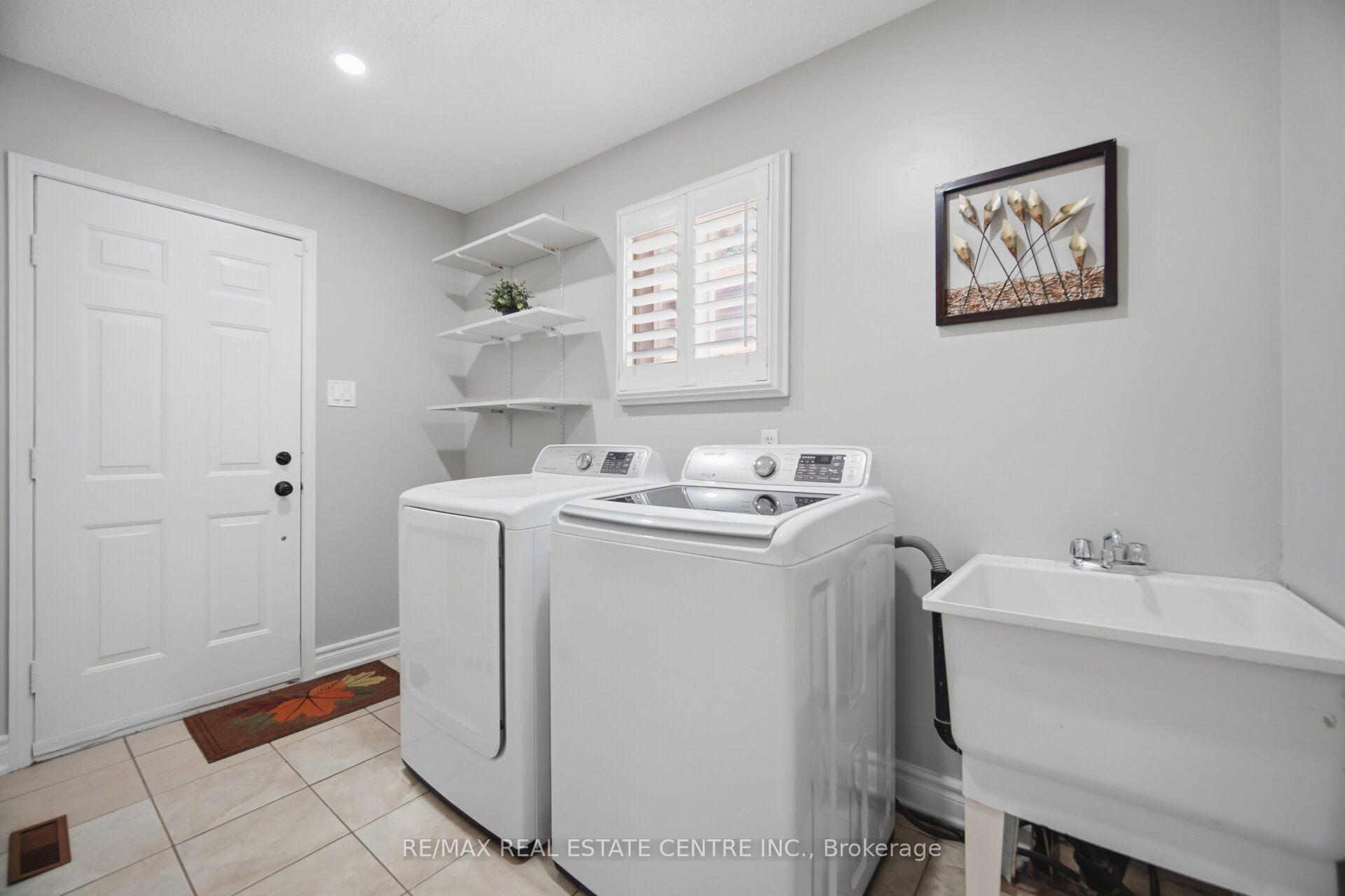 Photo 16 of 1558 Highbrook Avenue, Mississauga, East Credit — HOMEH