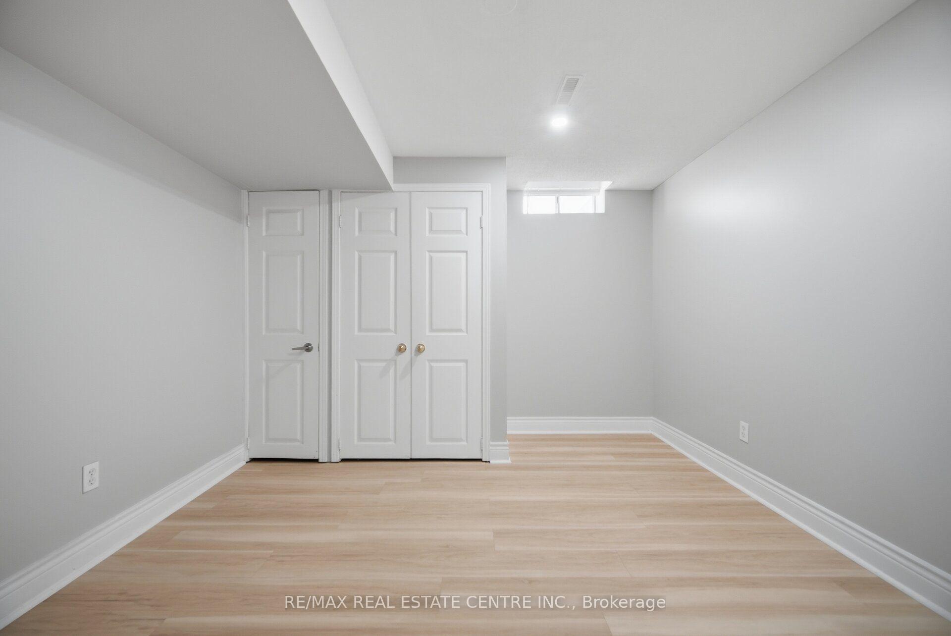 Photo 37 of 1558 Highbrook Avenue, Mississauga, East Credit — HOMEH