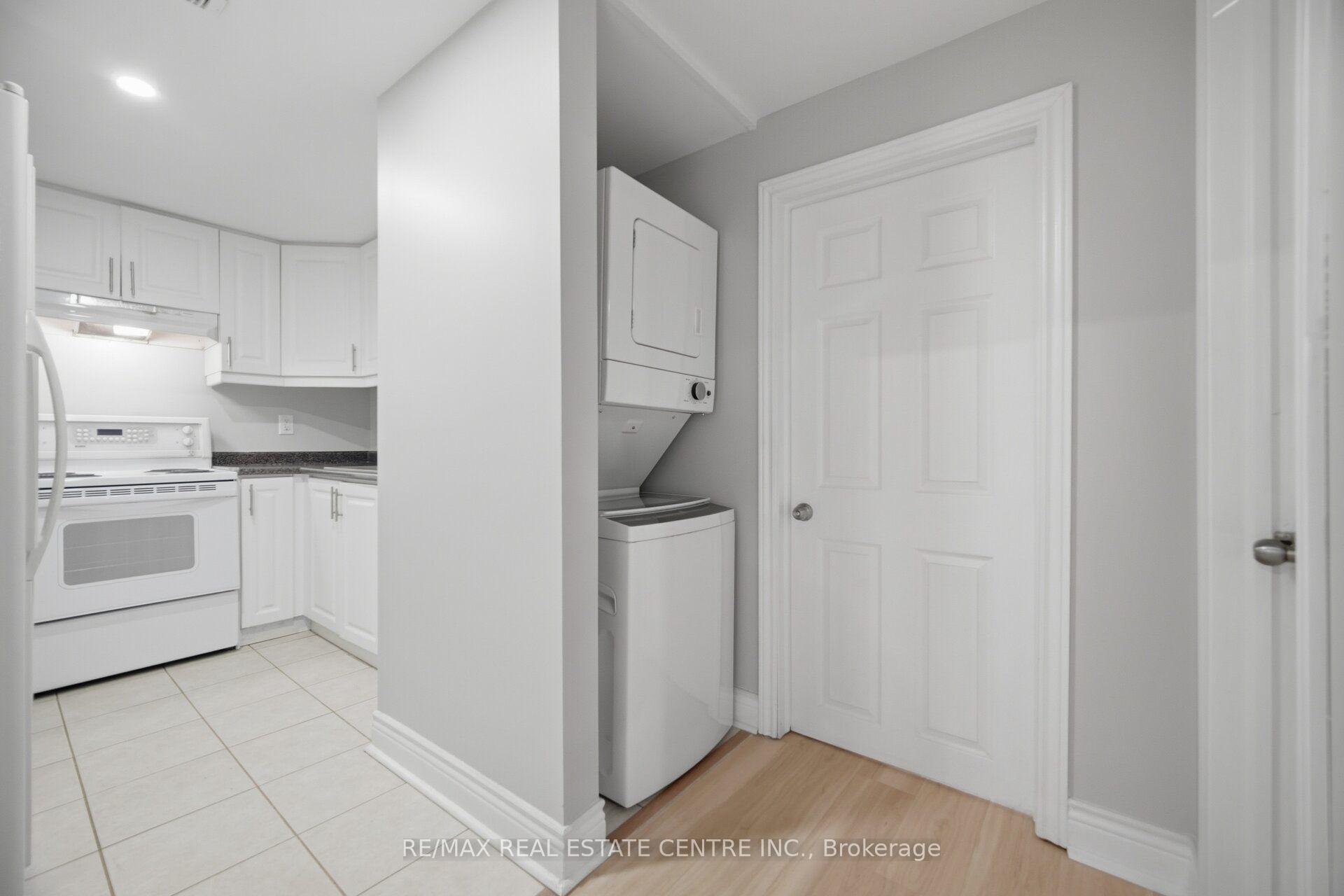 Photo 39 of 1558 Highbrook Avenue, Mississauga, East Credit — HOMEH