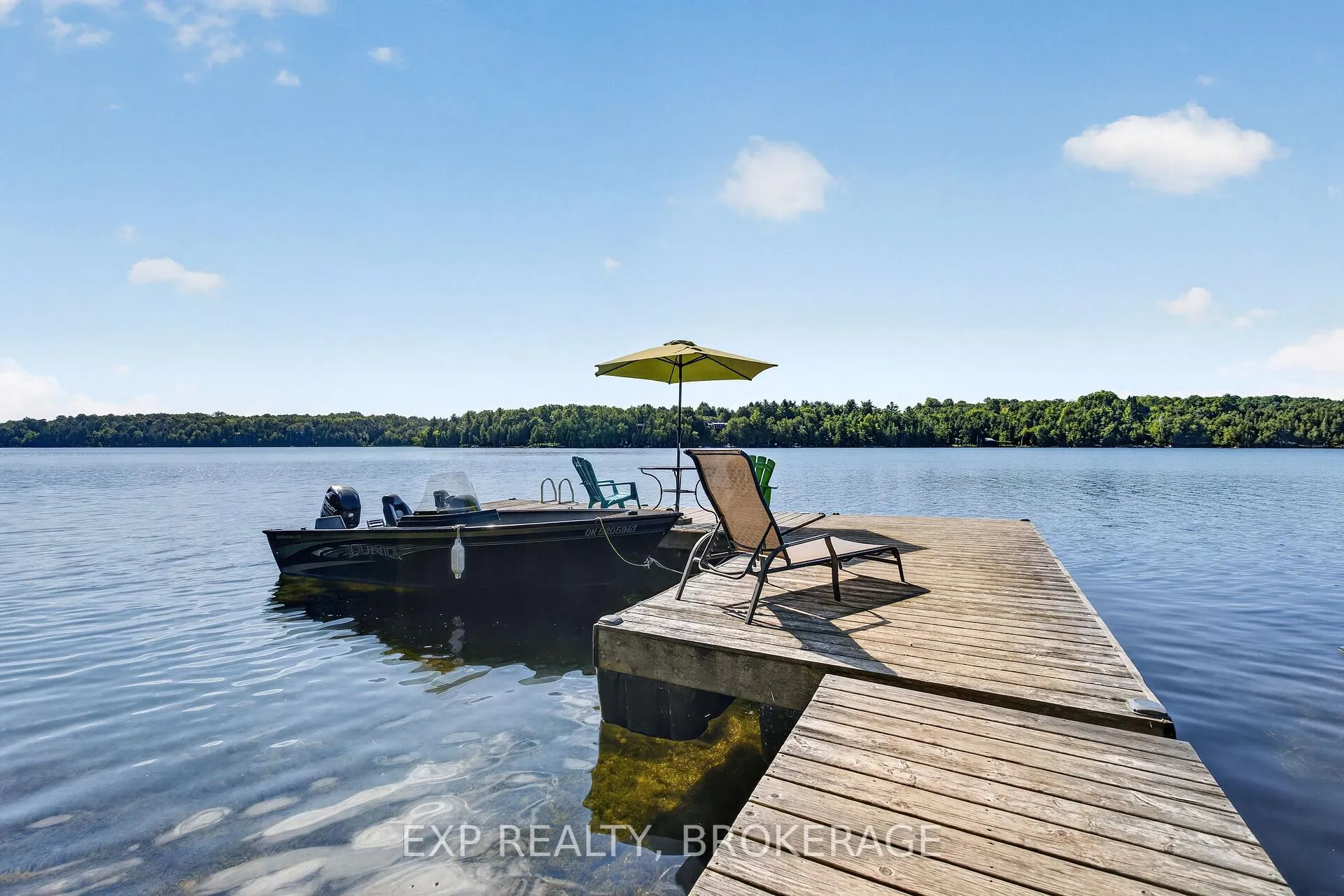 Photo 1 of 328 Hillcrest Lane, Frontenac, Frontenac South — HOMEH