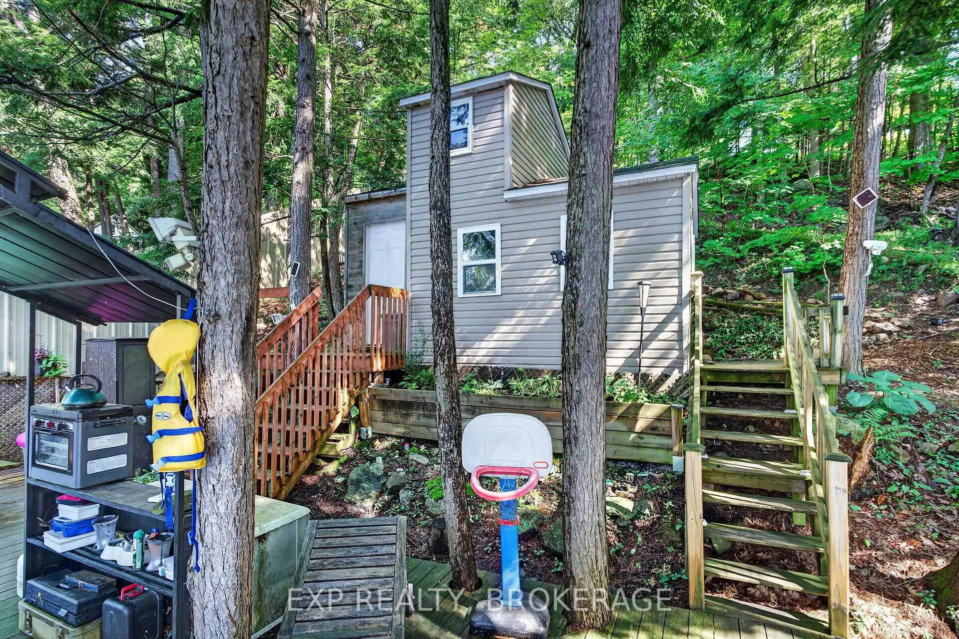 Photo 12 of 328 Hillcrest Lane, Frontenac, Frontenac South — HOMEH