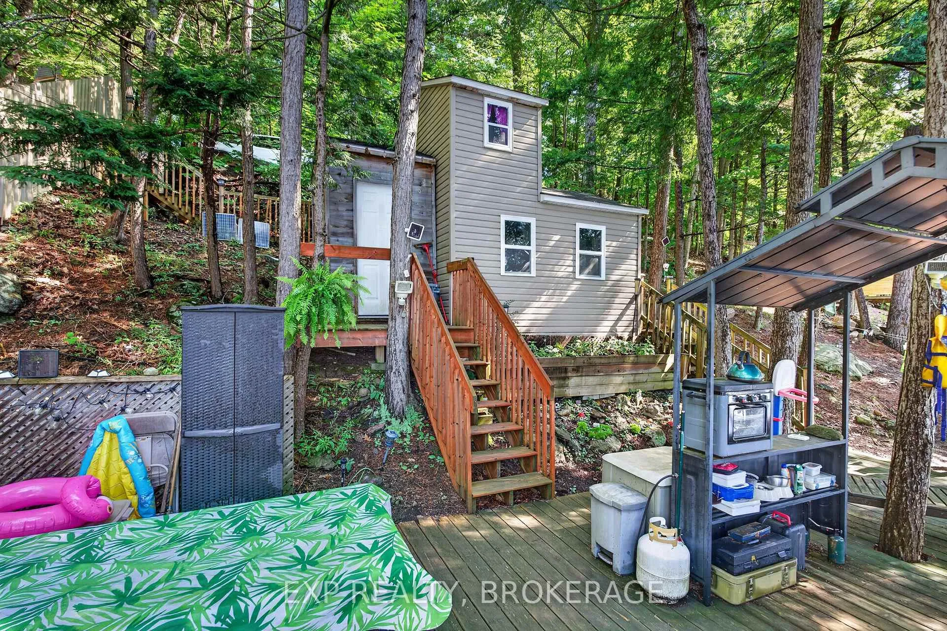 Photo 13 of 328 Hillcrest Lane, Frontenac, Frontenac South — HOMEH