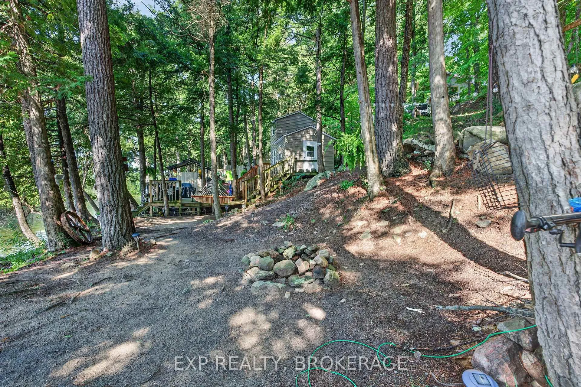 Photo 32 of 328 Hillcrest Lane, Frontenac, Frontenac South — HOMEH