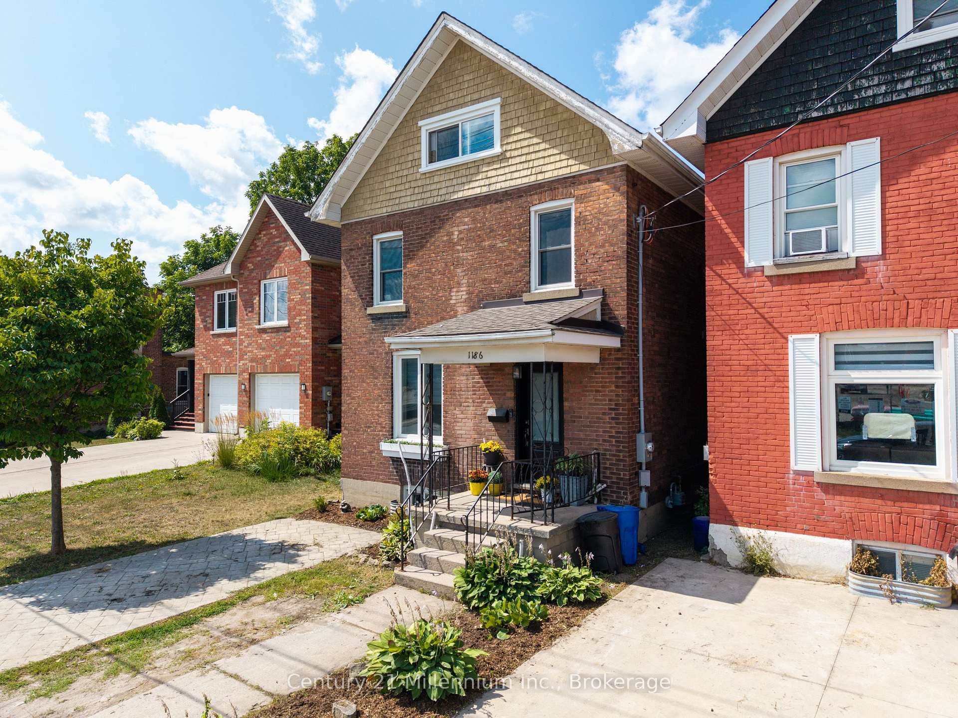 Photo 1 of 1186 2nd Avenue W, Owen Sound — HOMEH
