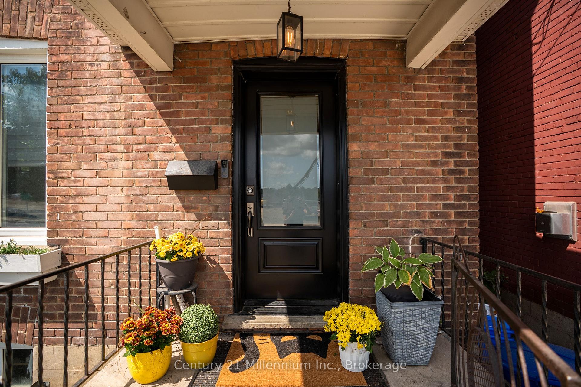Photo 9 of 1186 2nd Avenue W, Owen Sound — HOMEH