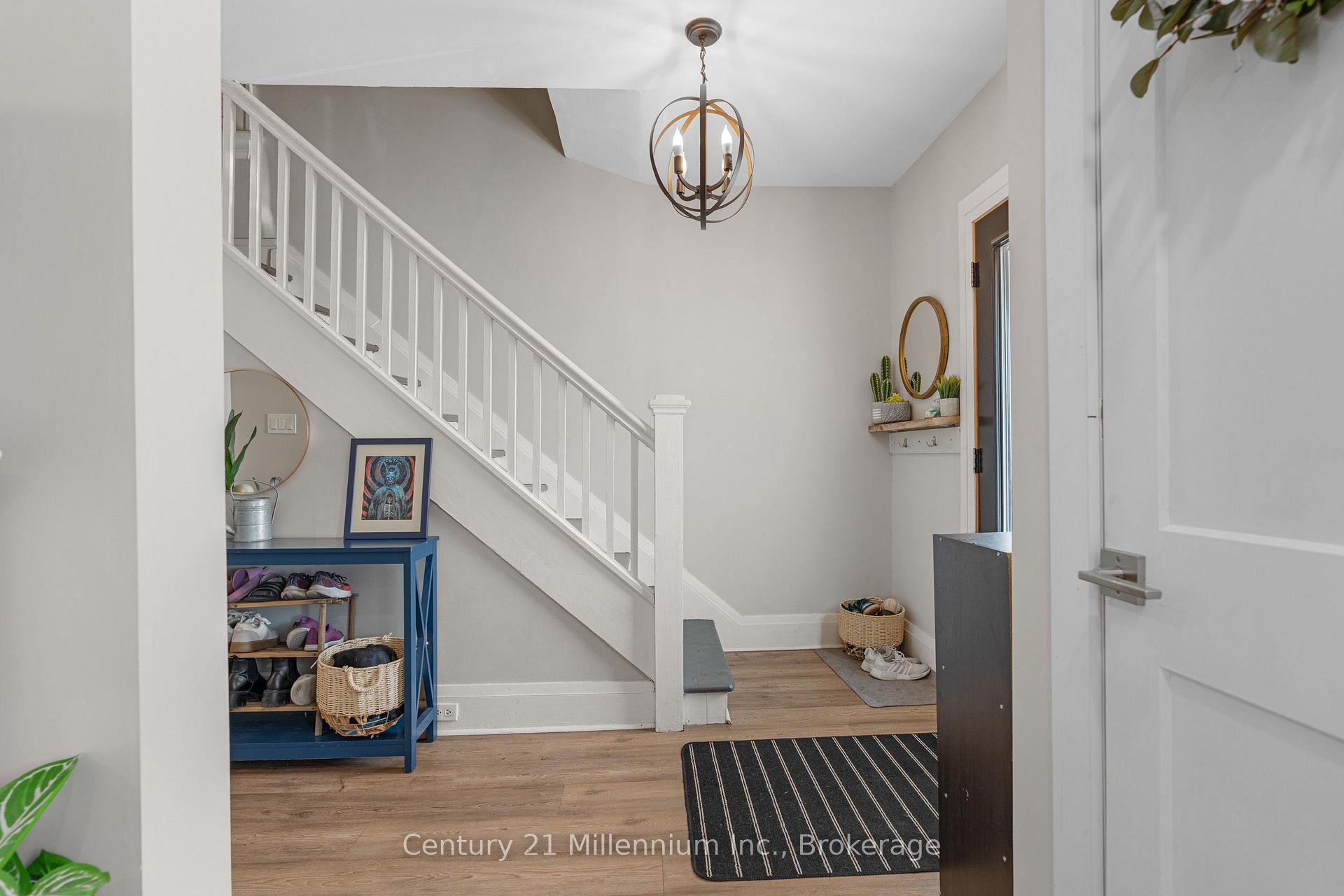 Photo 11 of 1186 2nd Avenue W, Owen Sound — HOMEH