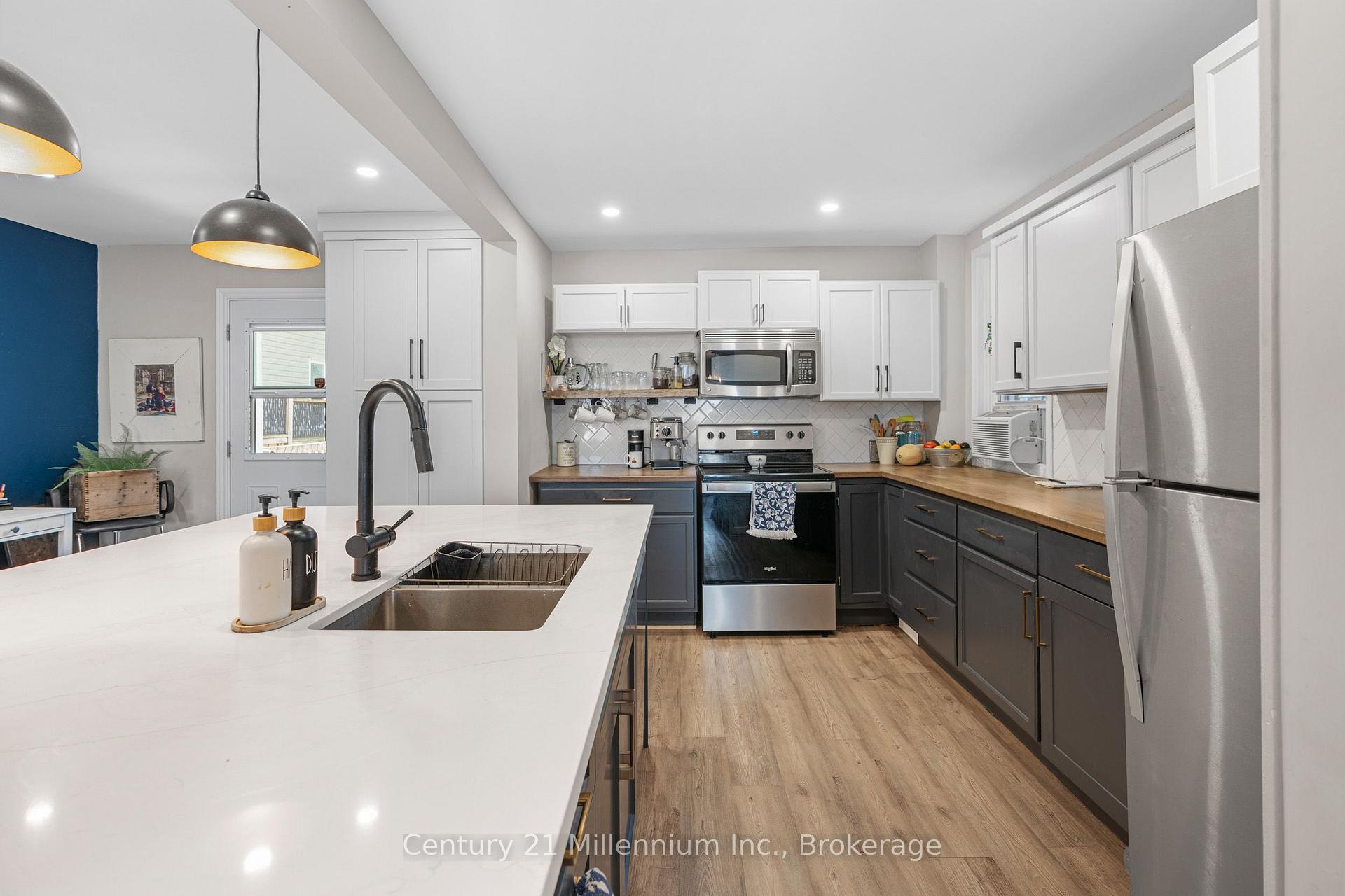 Photo 20 of 1186 2nd Avenue W, Owen Sound — HOMEH