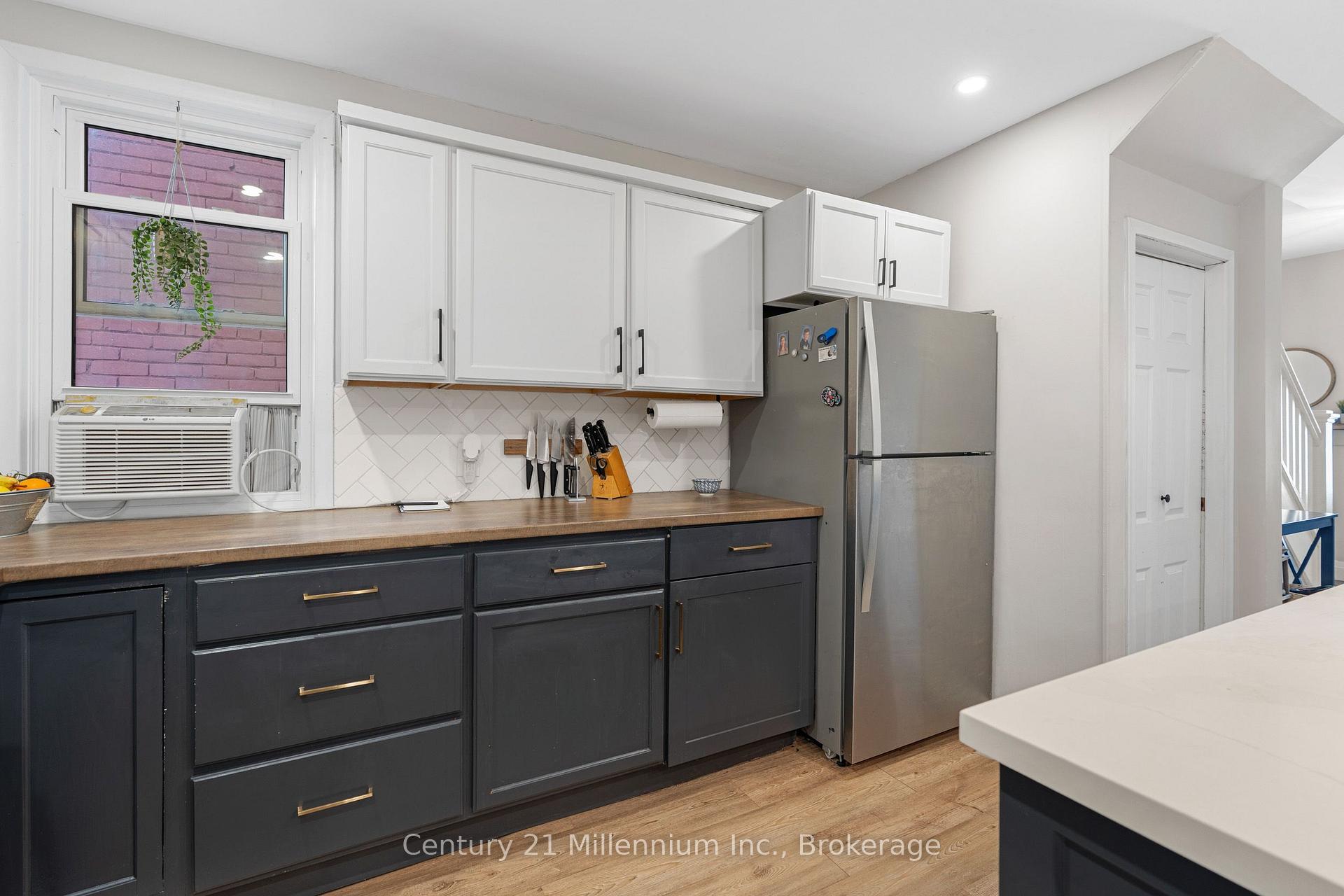 Photo 21 of 1186 2nd Avenue W, Owen Sound — HOMEH