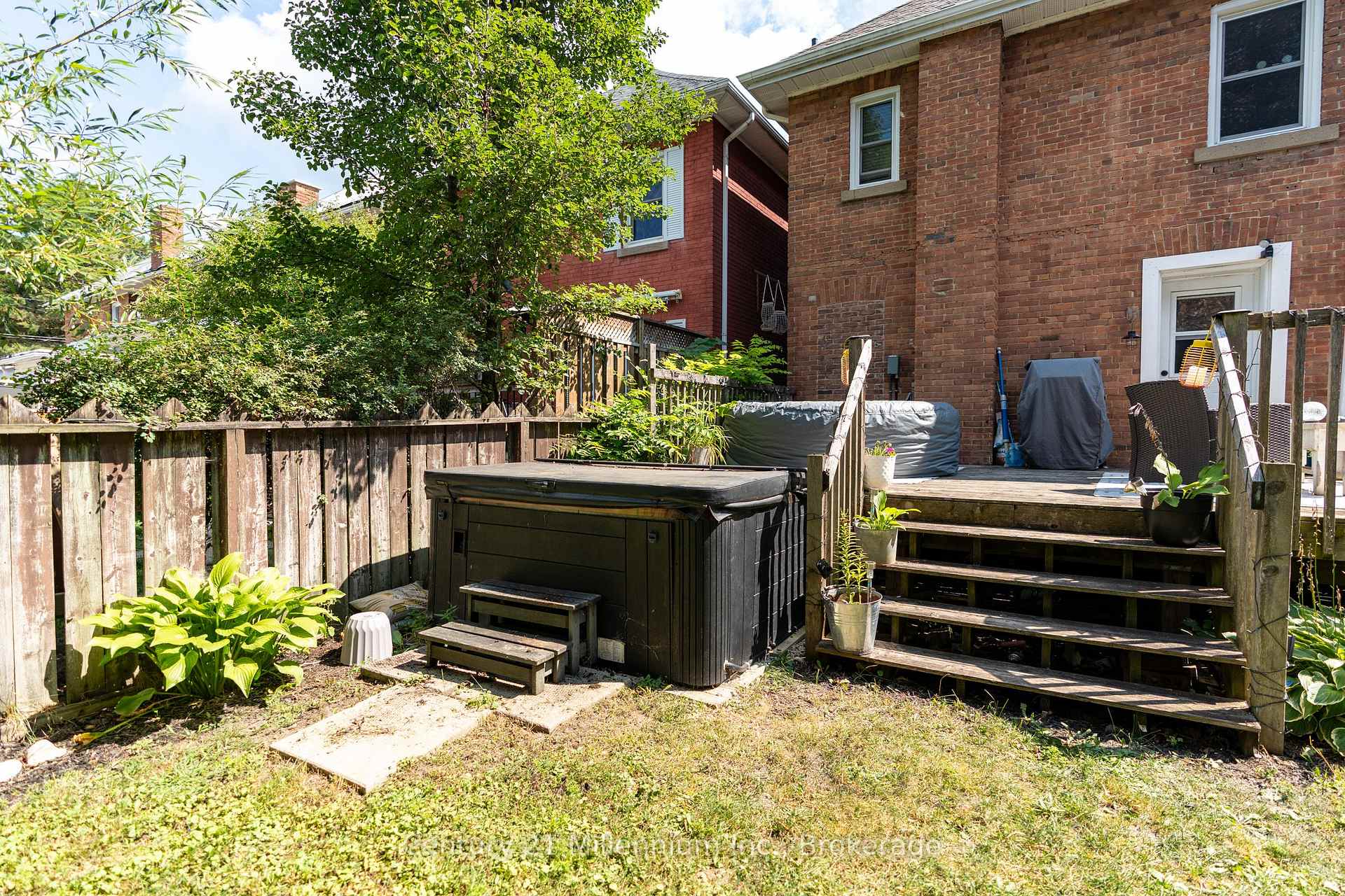 Photo 35 of 1186 2nd Avenue W, Owen Sound — HOMEH