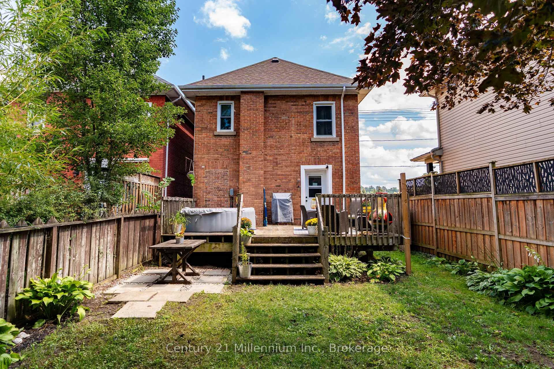 Photo 34 of 1186 2nd Avenue W, Owen Sound — HOMEH