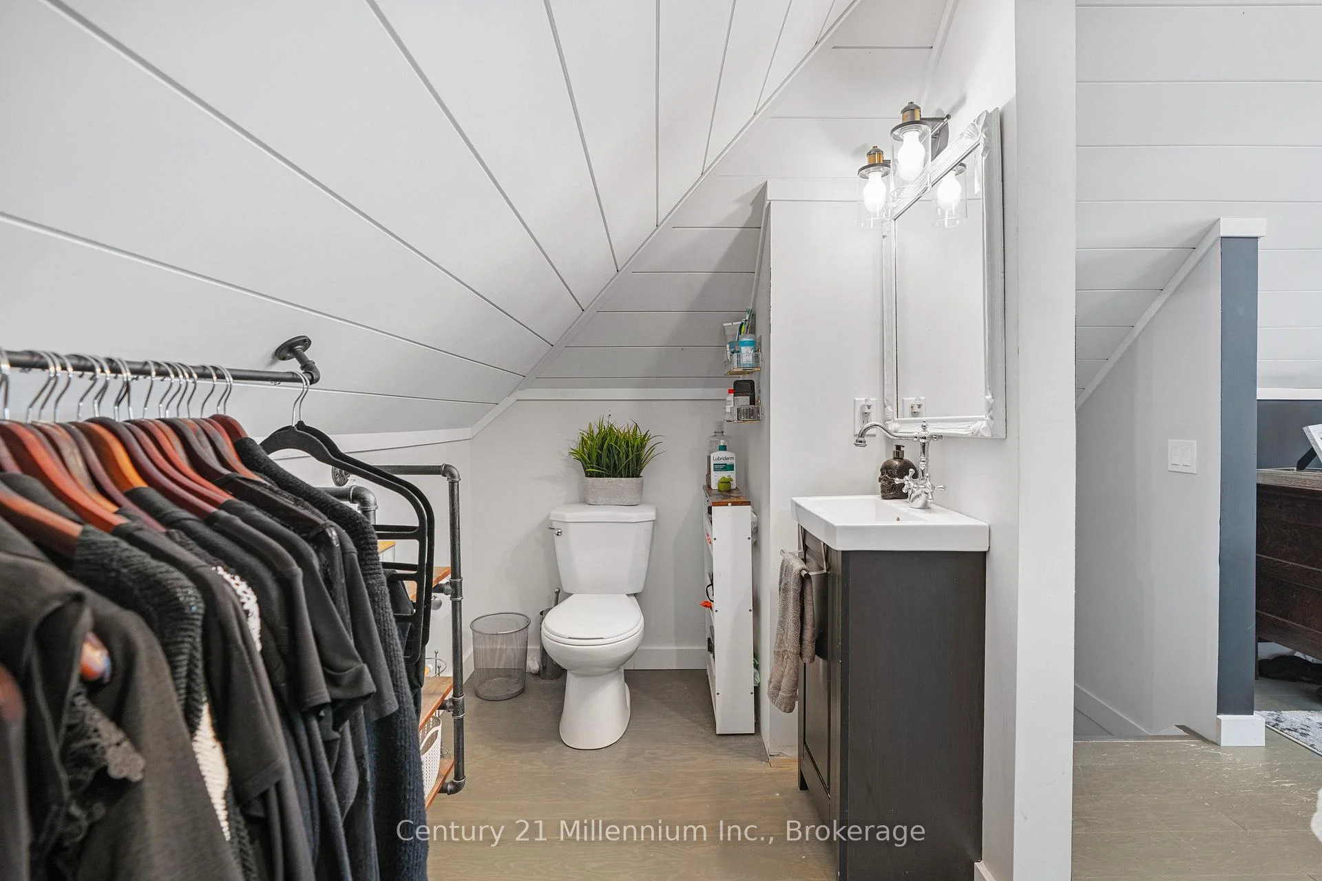 Photo 37 of 1186 2nd Avenue W, Owen Sound — HOMEH