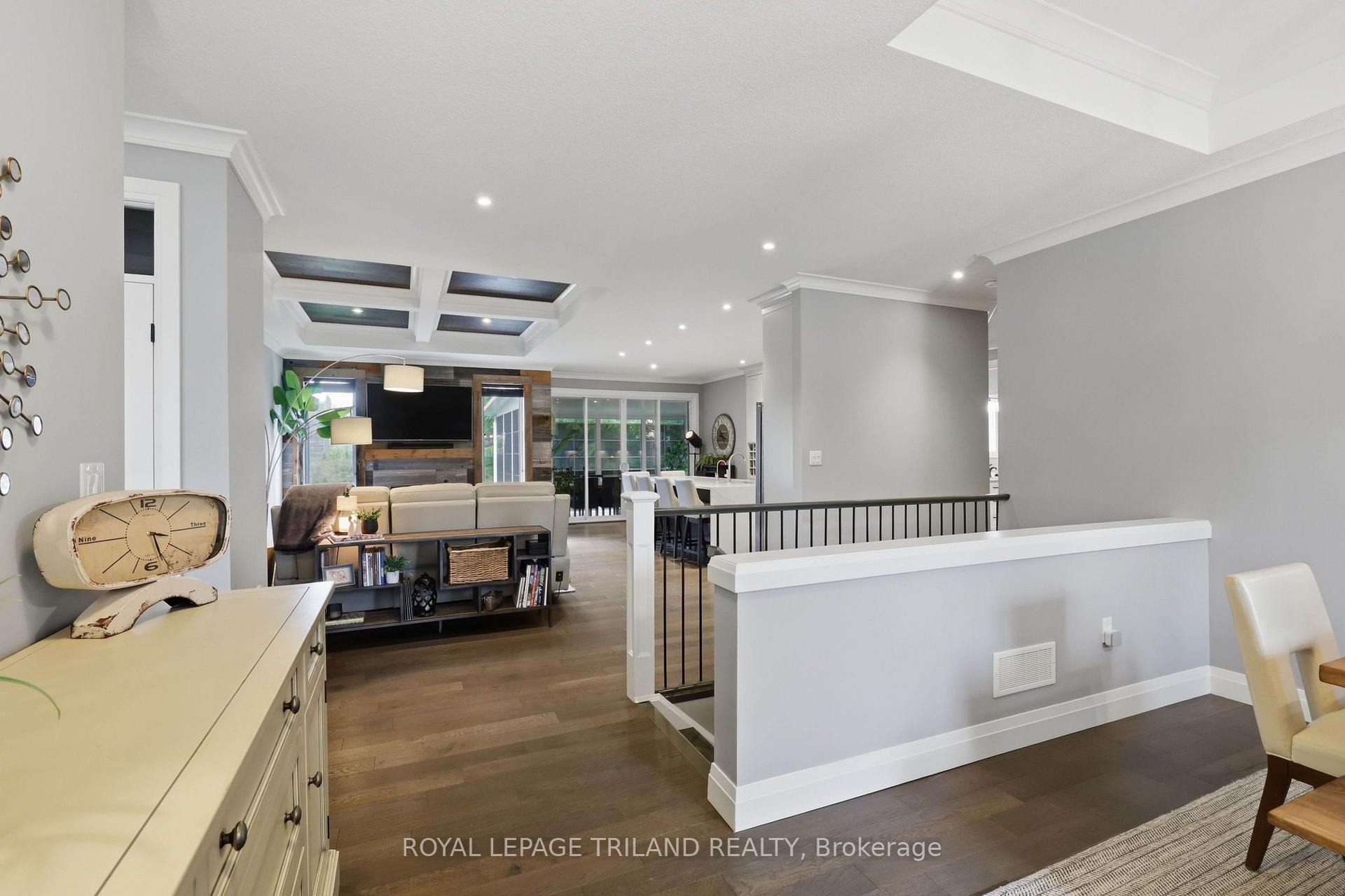 Photo 6 of 57 Caverhill Crescent, Middlesex Centre, Komoka — HOMEH