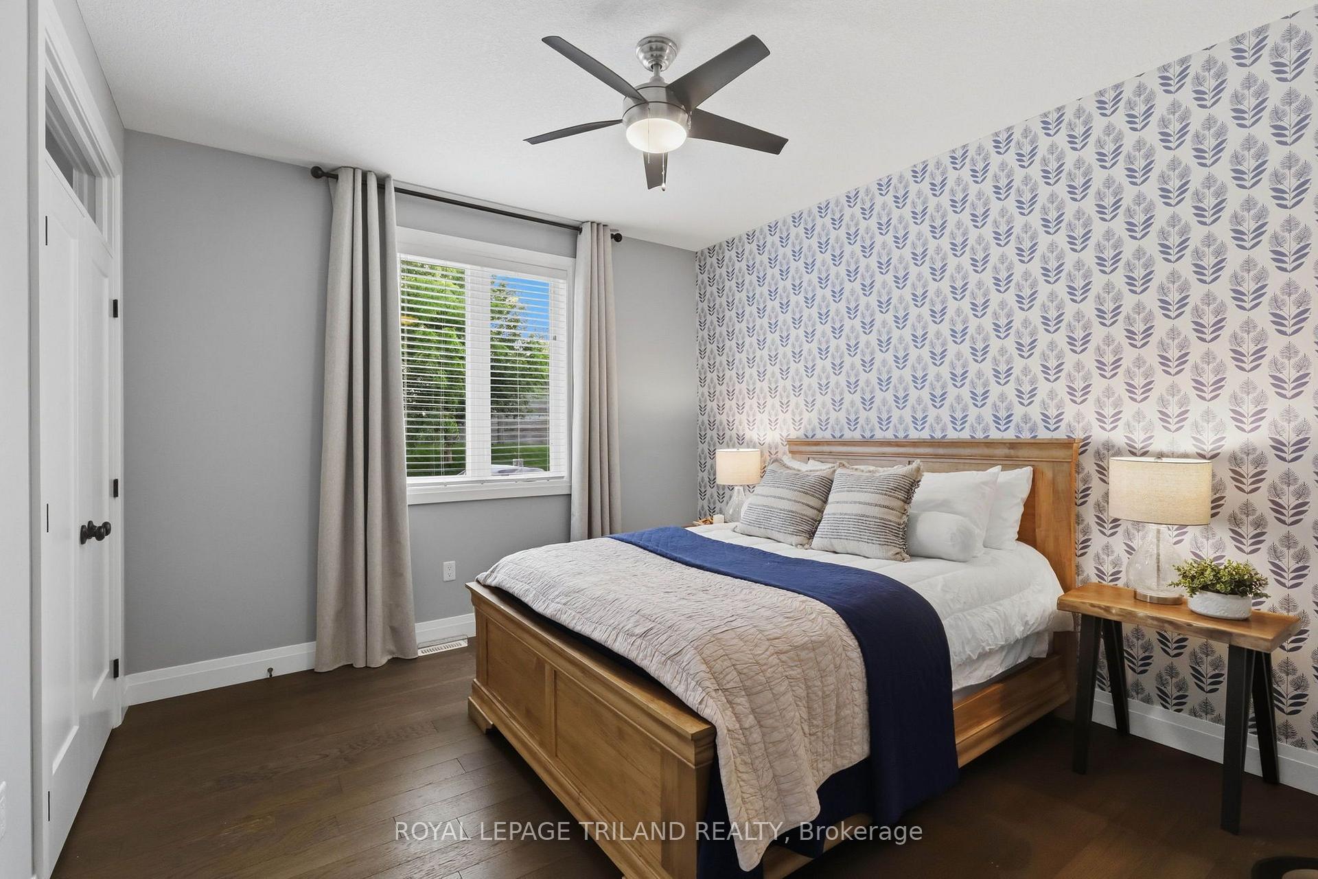 Photo 25 of 57 Caverhill Crescent, Middlesex Centre, Komoka — HOMEH