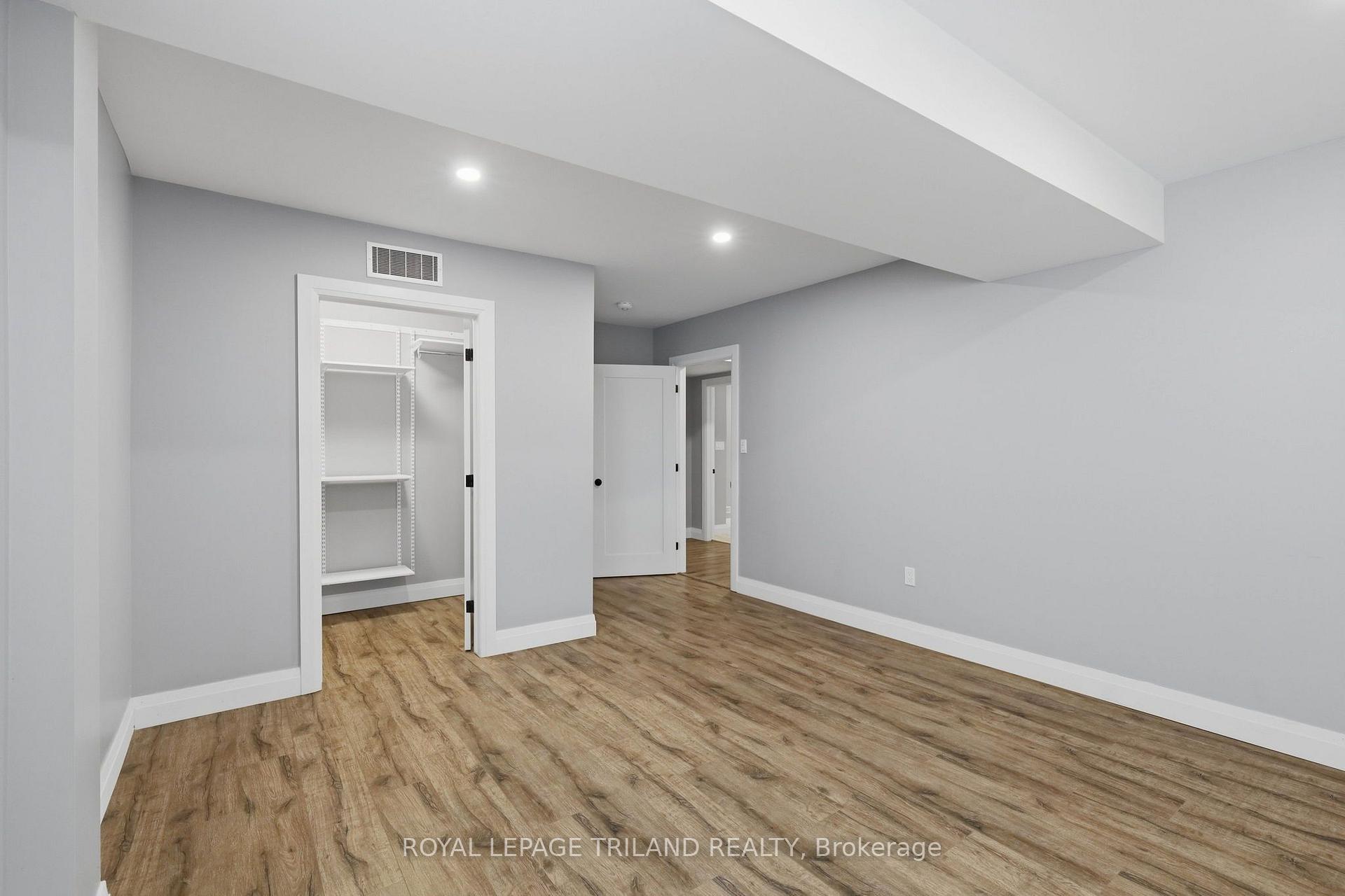 Photo 44 of 57 Caverhill Crescent, Middlesex Centre, Komoka — HOMEH
