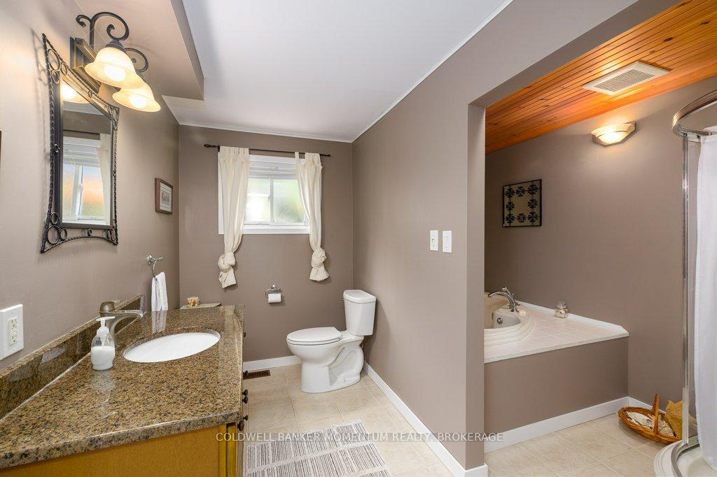 Photo 24 of 9 Heathcote Terrace, St. Catharines, Lakeshore — HOMEH