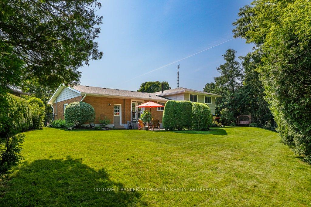 Photo 33 of 9 Heathcote Terrace, St. Catharines, Lakeshore — HOMEH