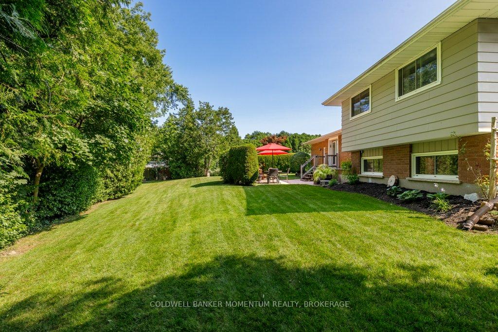 Photo 34 of 9 Heathcote Terrace, St. Catharines, Lakeshore — HOMEH
