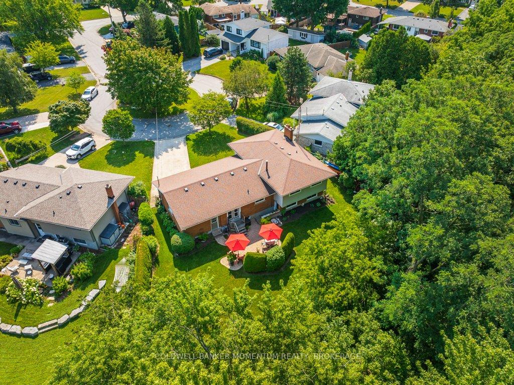Photo 40 of 9 Heathcote Terrace, St. Catharines, Lakeshore — HOMEH