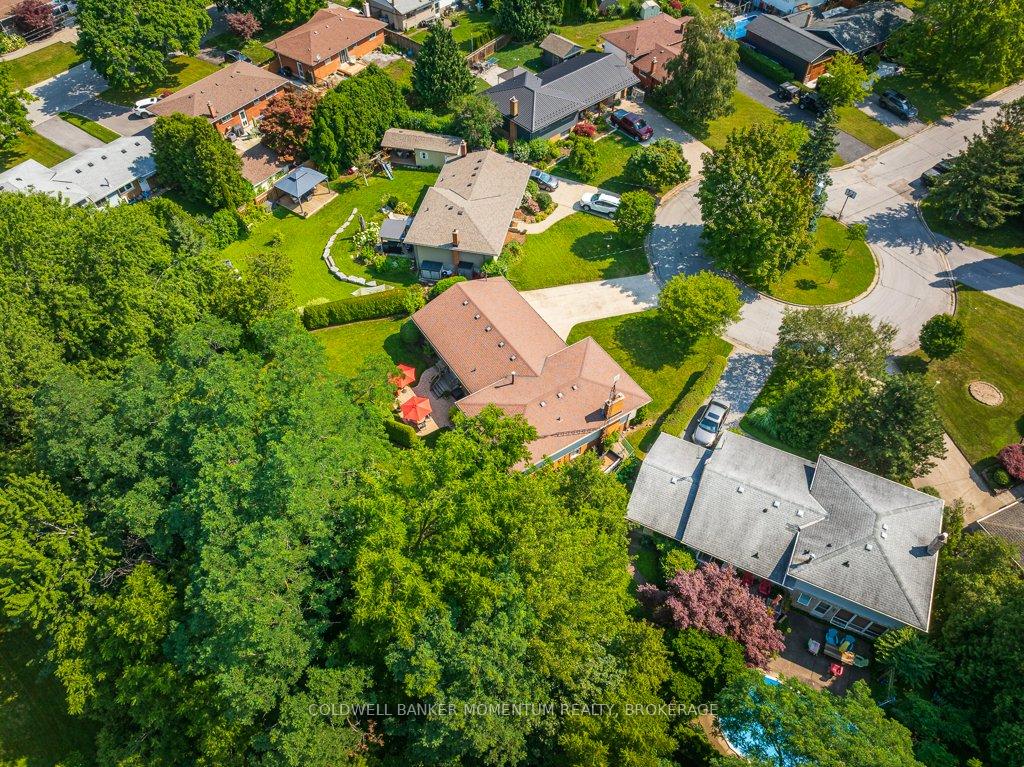 Photo 41 of 9 Heathcote Terrace, St. Catharines, Lakeshore — HOMEH