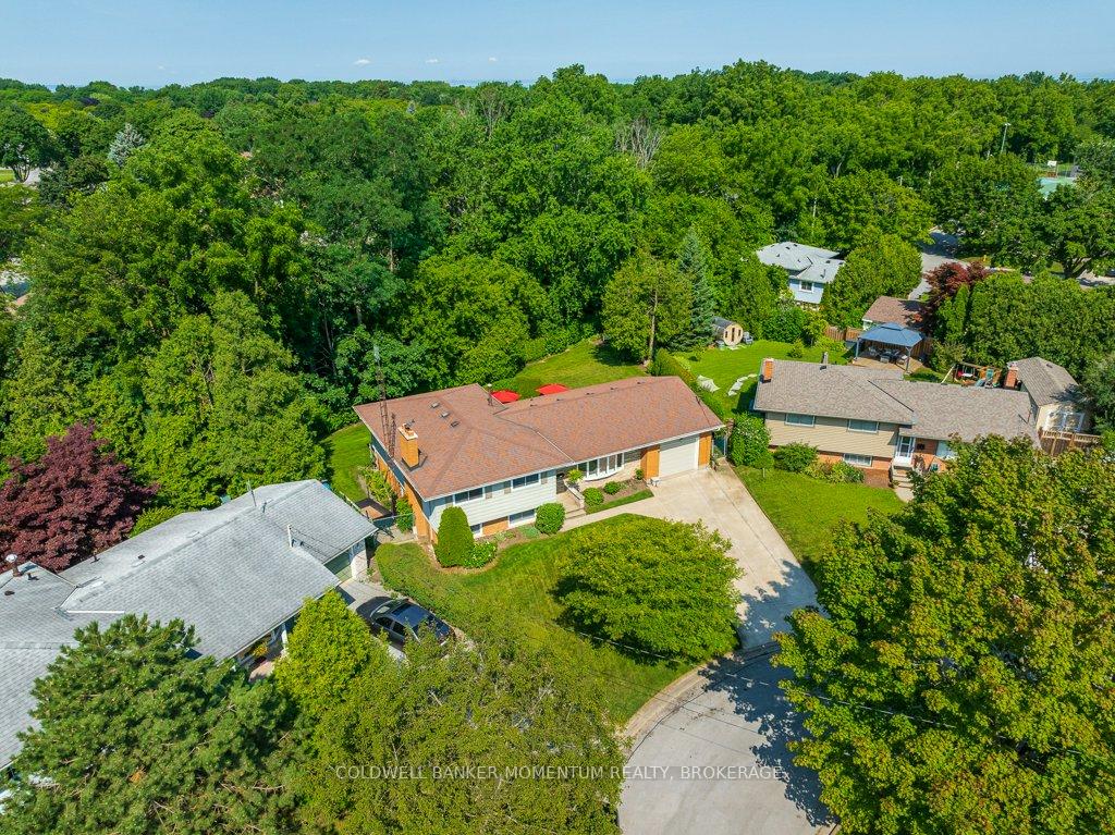 Photo 42 of 9 Heathcote Terrace, St. Catharines, Lakeshore — HOMEH