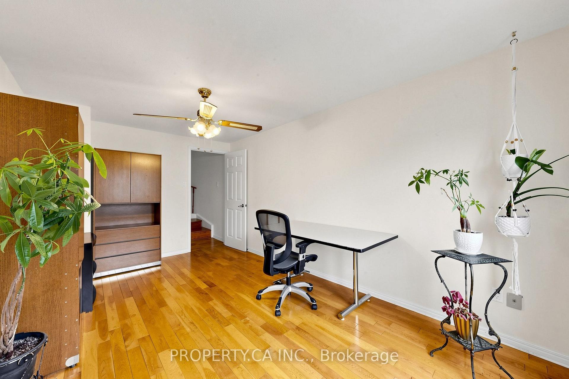 Photo 18 of 80 Peter Andrew Crescent, Vaughan, Brownridge — HOMEH