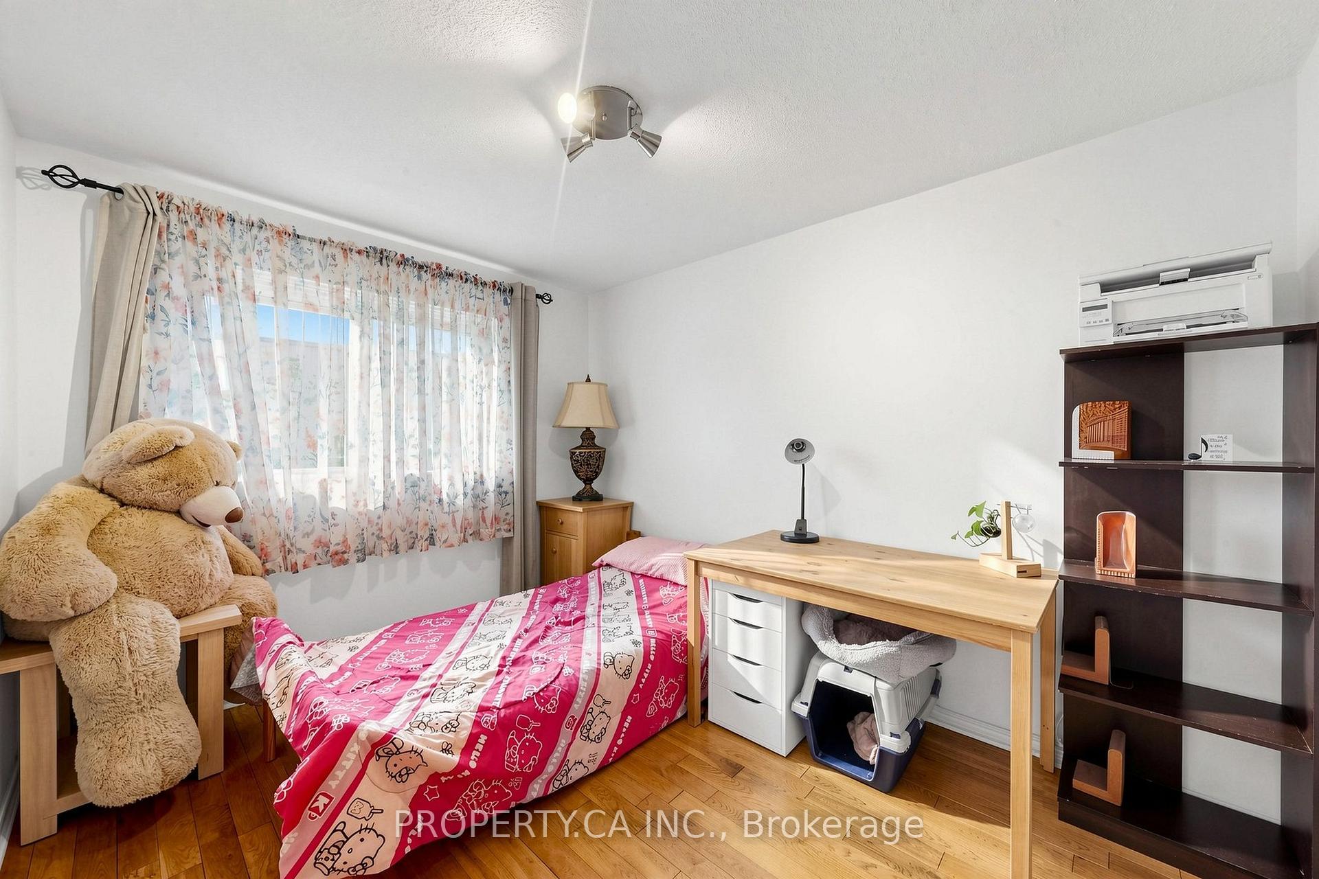 Photo 25 of 80 Peter Andrew Crescent, Vaughan, Brownridge — HOMEH