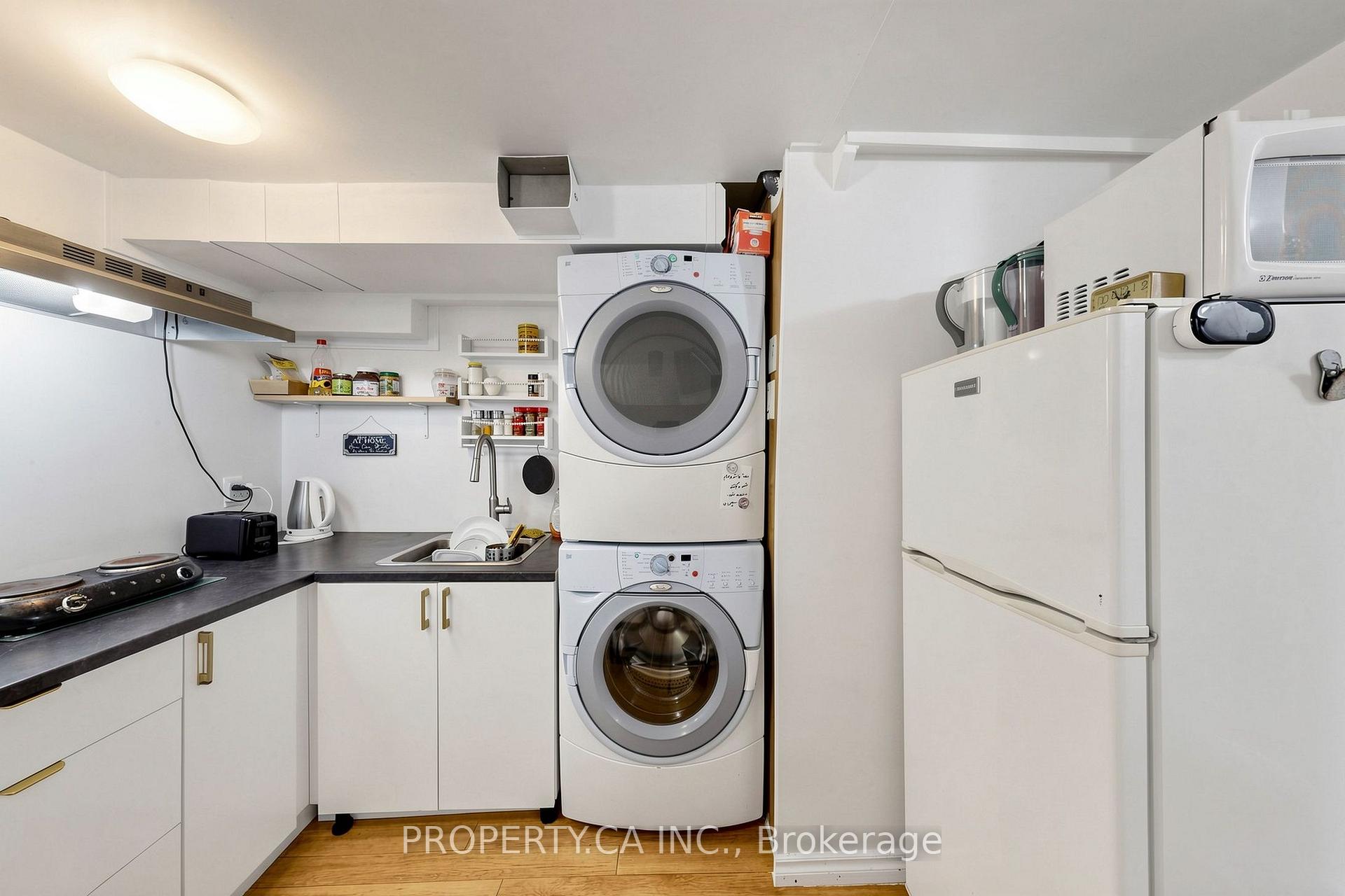 Photo 34 of 80 Peter Andrew Crescent, Vaughan, Brownridge — HOMEH