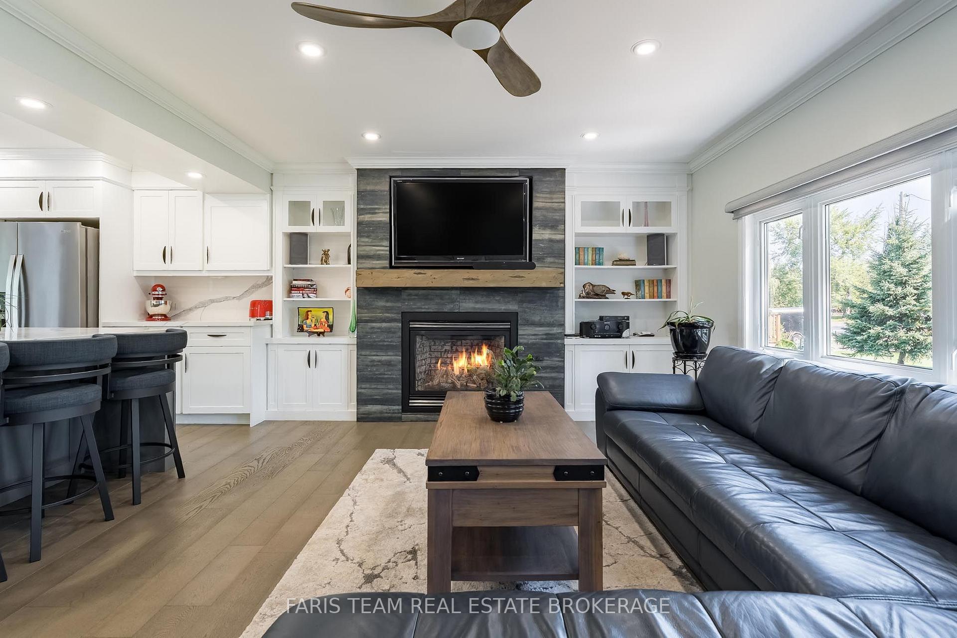 Photo 11 of 228 Bayshore Road, Innisfil, Rural Innisfil — HOMEH