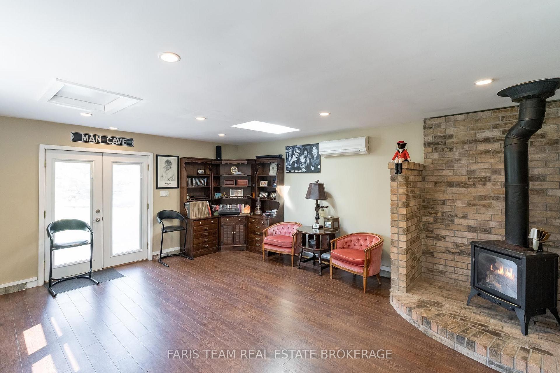 Photo 31 of 228 Bayshore Road, Innisfil, Rural Innisfil — HOMEH