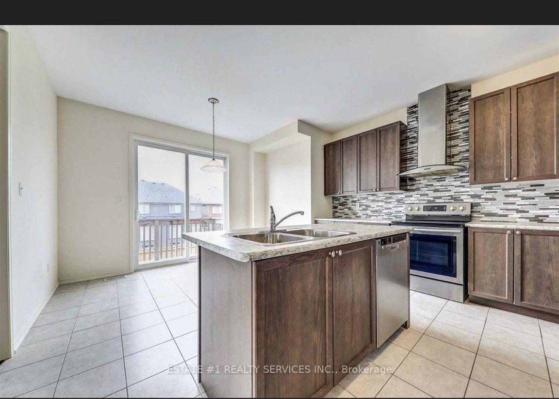 Photo 6 of Unit Upper, 153 Dance Act Avenue, Oshawa, Windfields — HOMEH