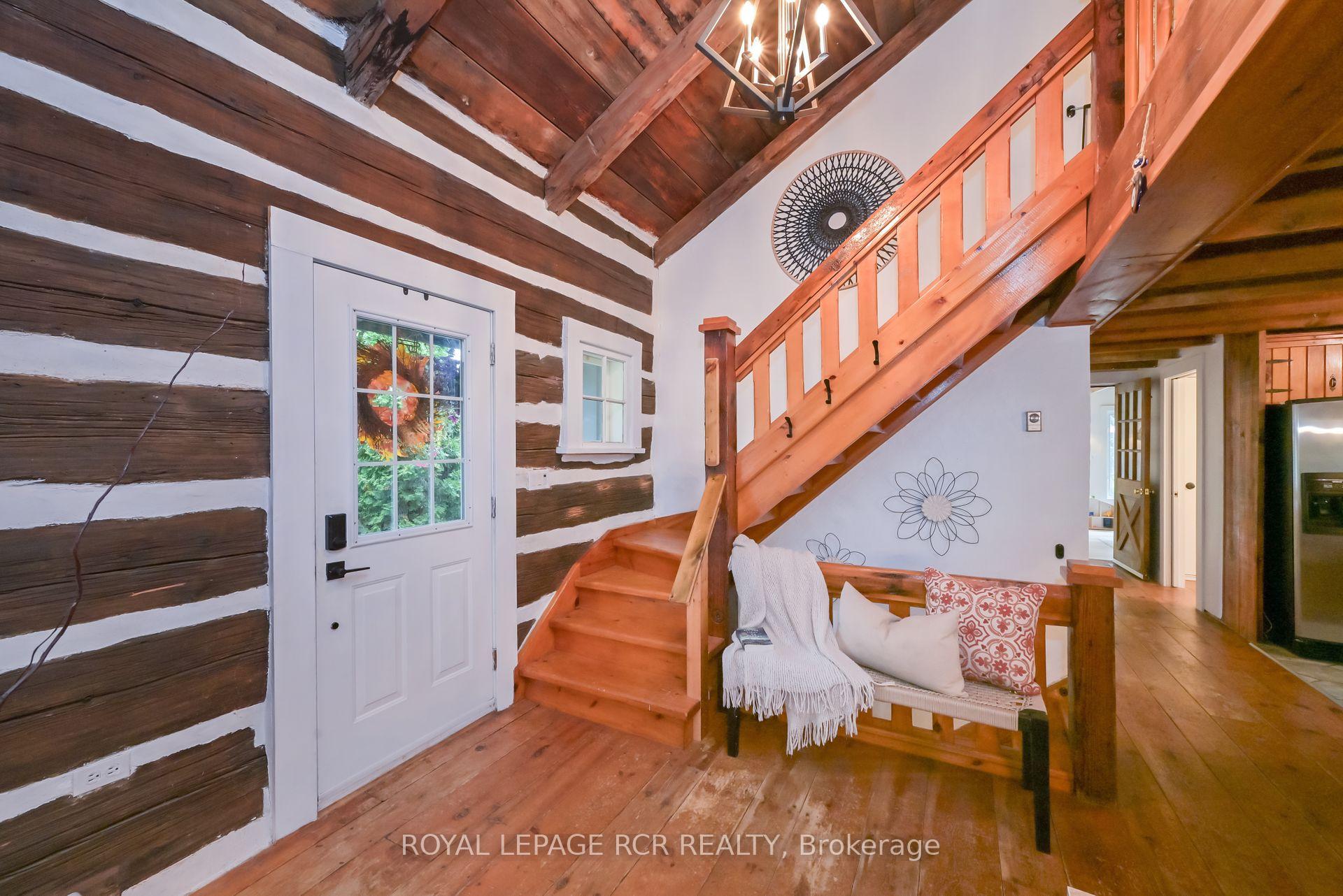 Photo 6 of 1762 Queen Street, Caledon, Alton — HOMEH