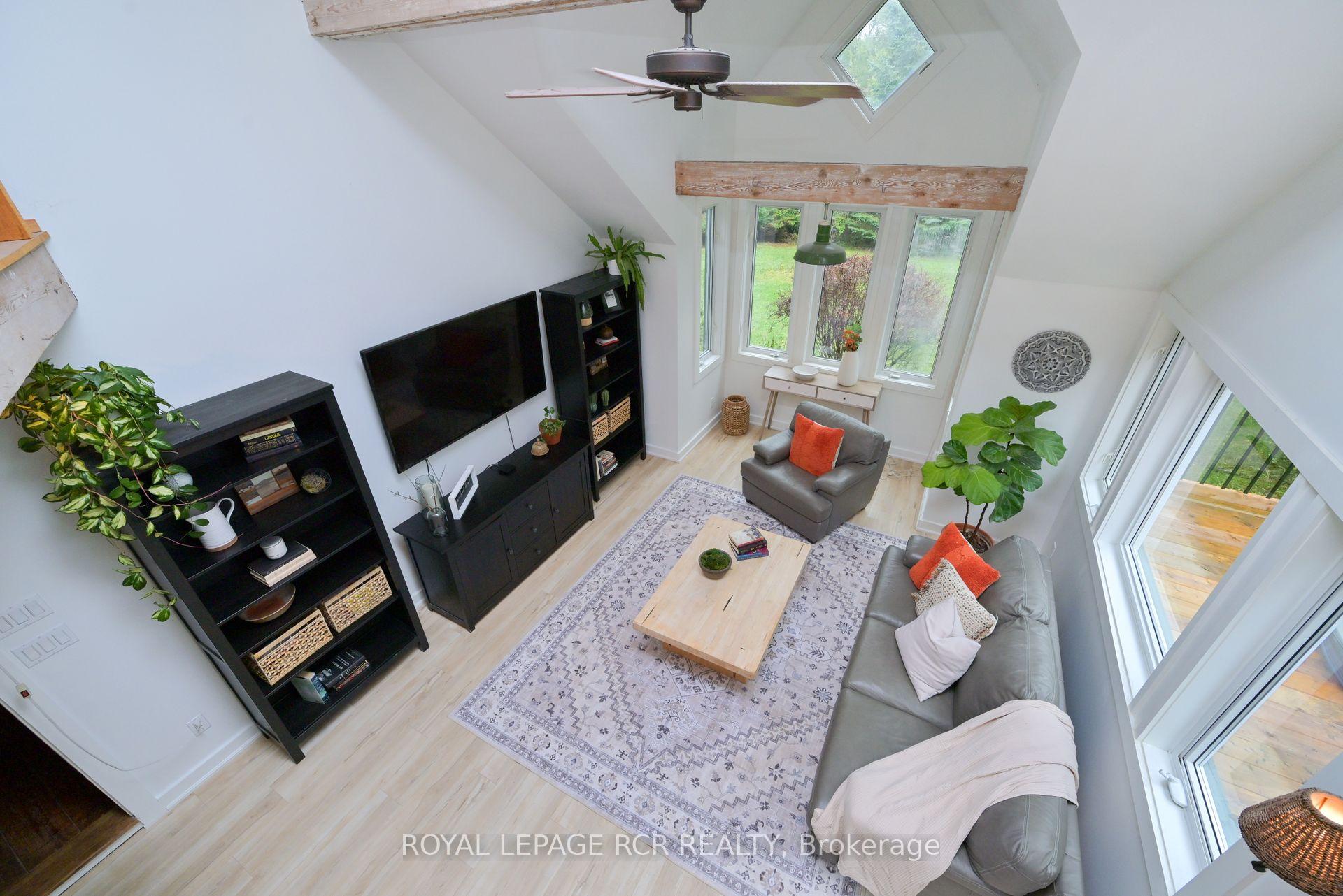 Photo 13 of 1762 Queen Street, Caledon, Alton — HOMEH