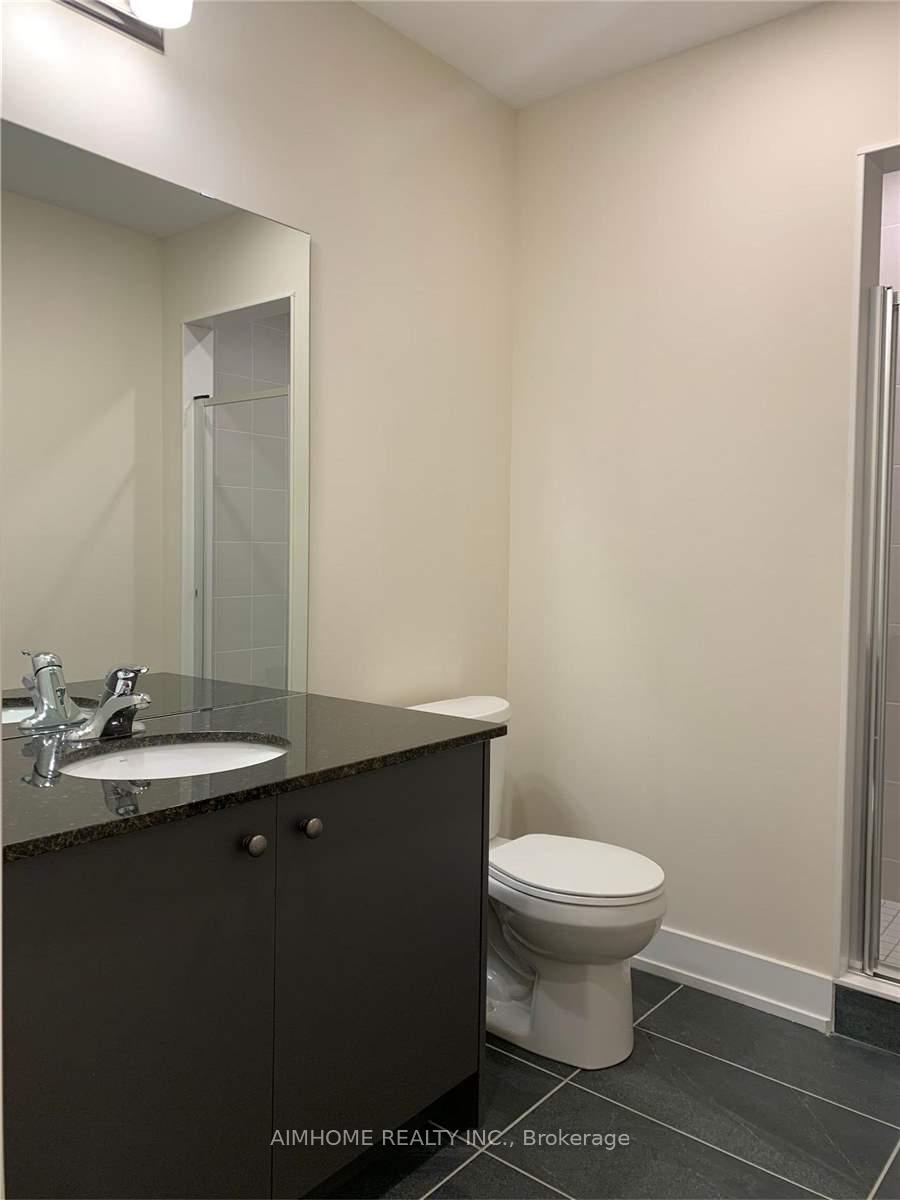 Photo 13 of Unit 17, 1 Bond Crescent, Richmond Hill, Oak Ridges — HOMEH