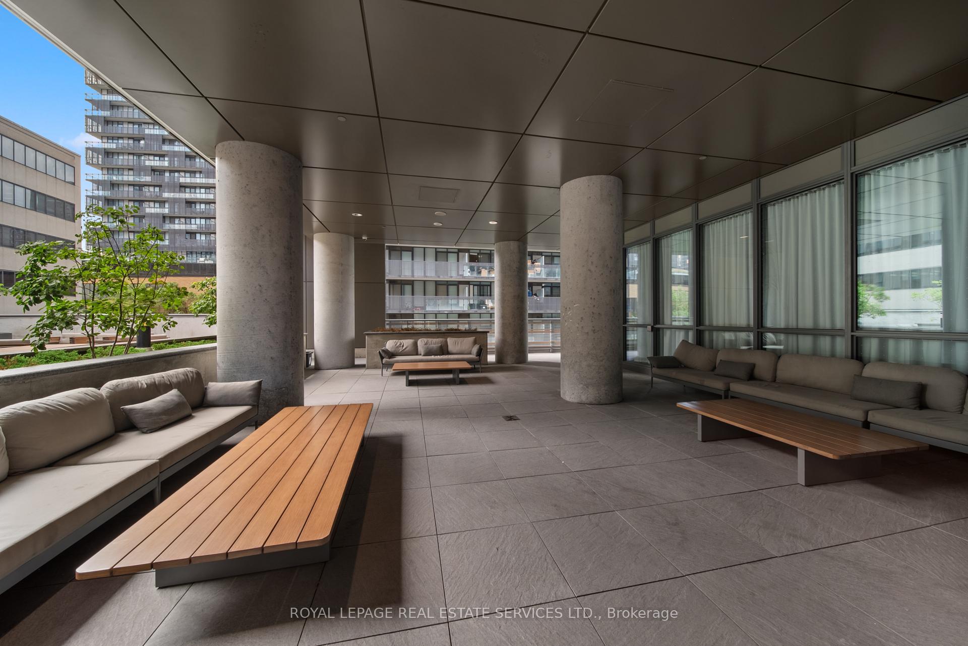 Photo 19 of Unit 4207, 39 Roehampton Avenue, Toronto, Mount Pleasant West — HOMEH